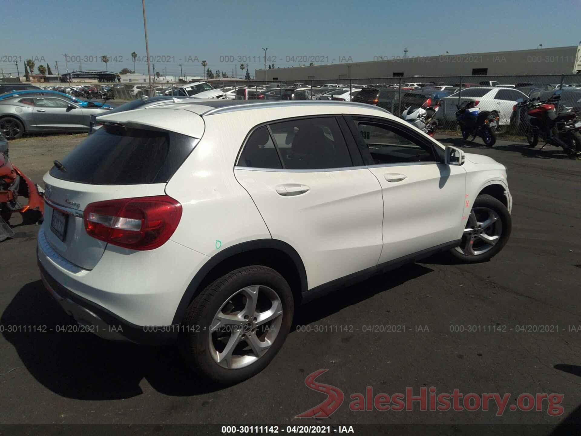 WDCTG4GB2JJ394176 2018 MERCEDES-BENZ GLA