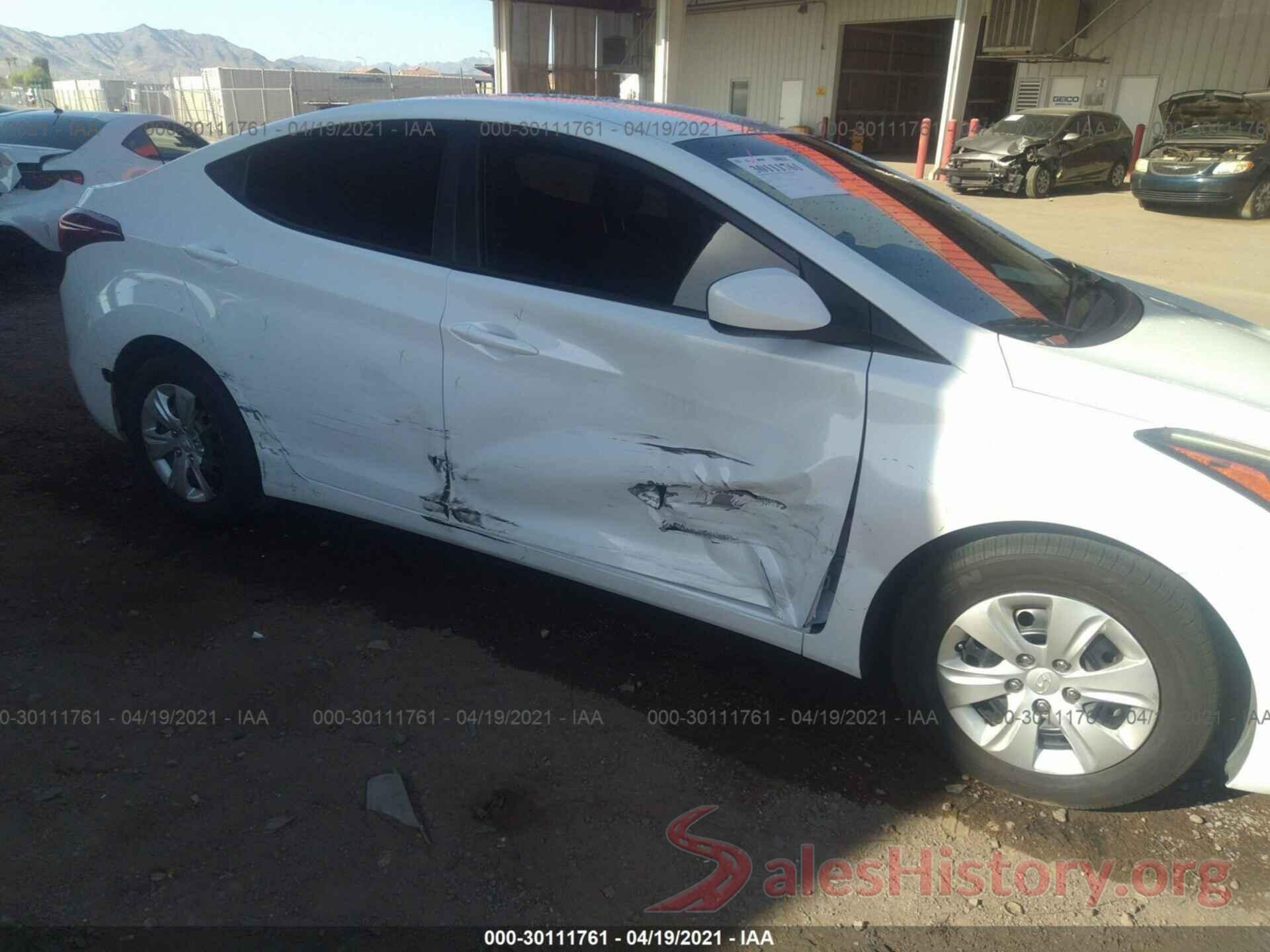 5NPDH4AE1GH701512 2016 HYUNDAI ELANTRA