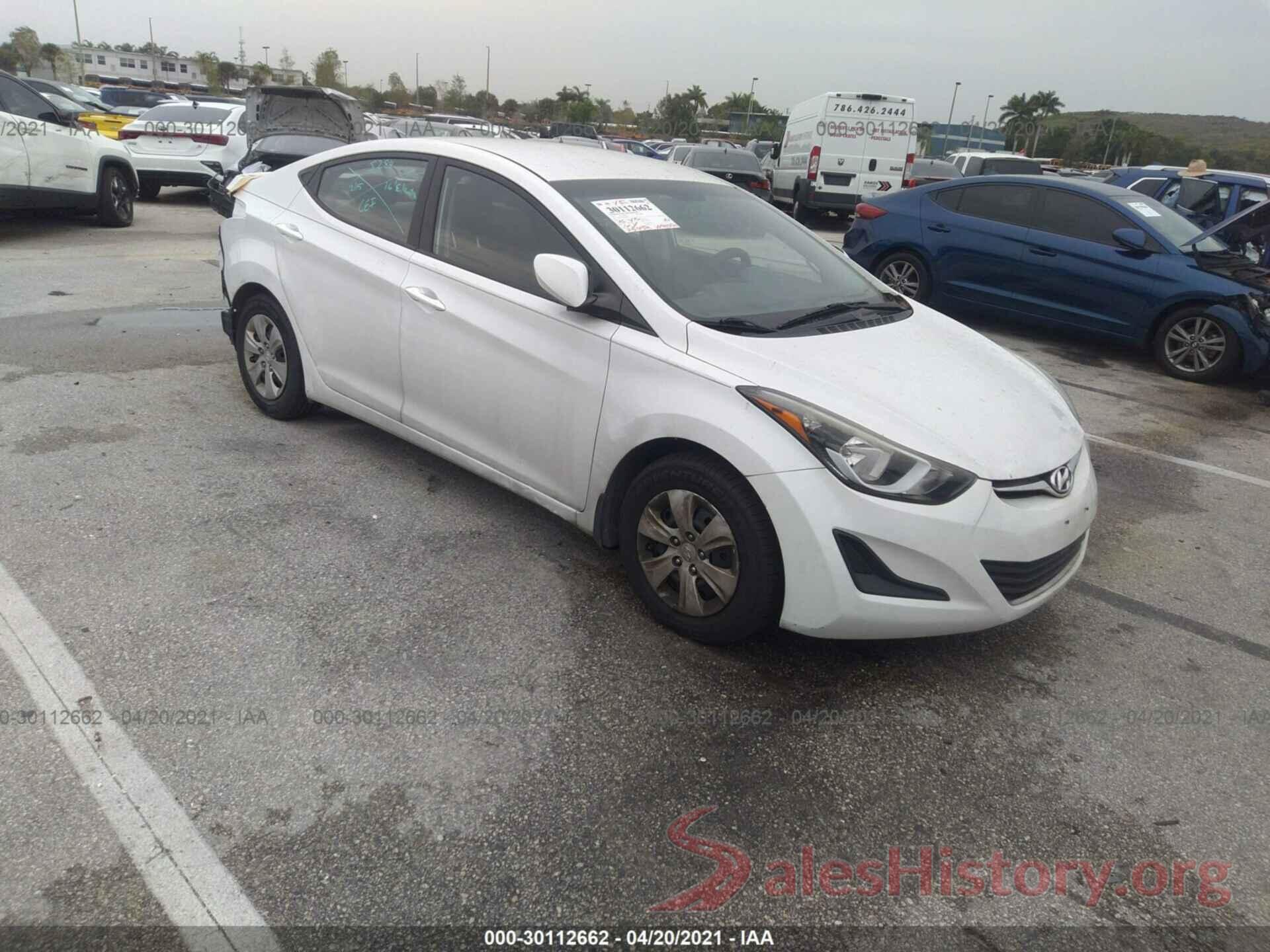 5NPDH4AE6GH665557 2016 HYUNDAI ELANTRA