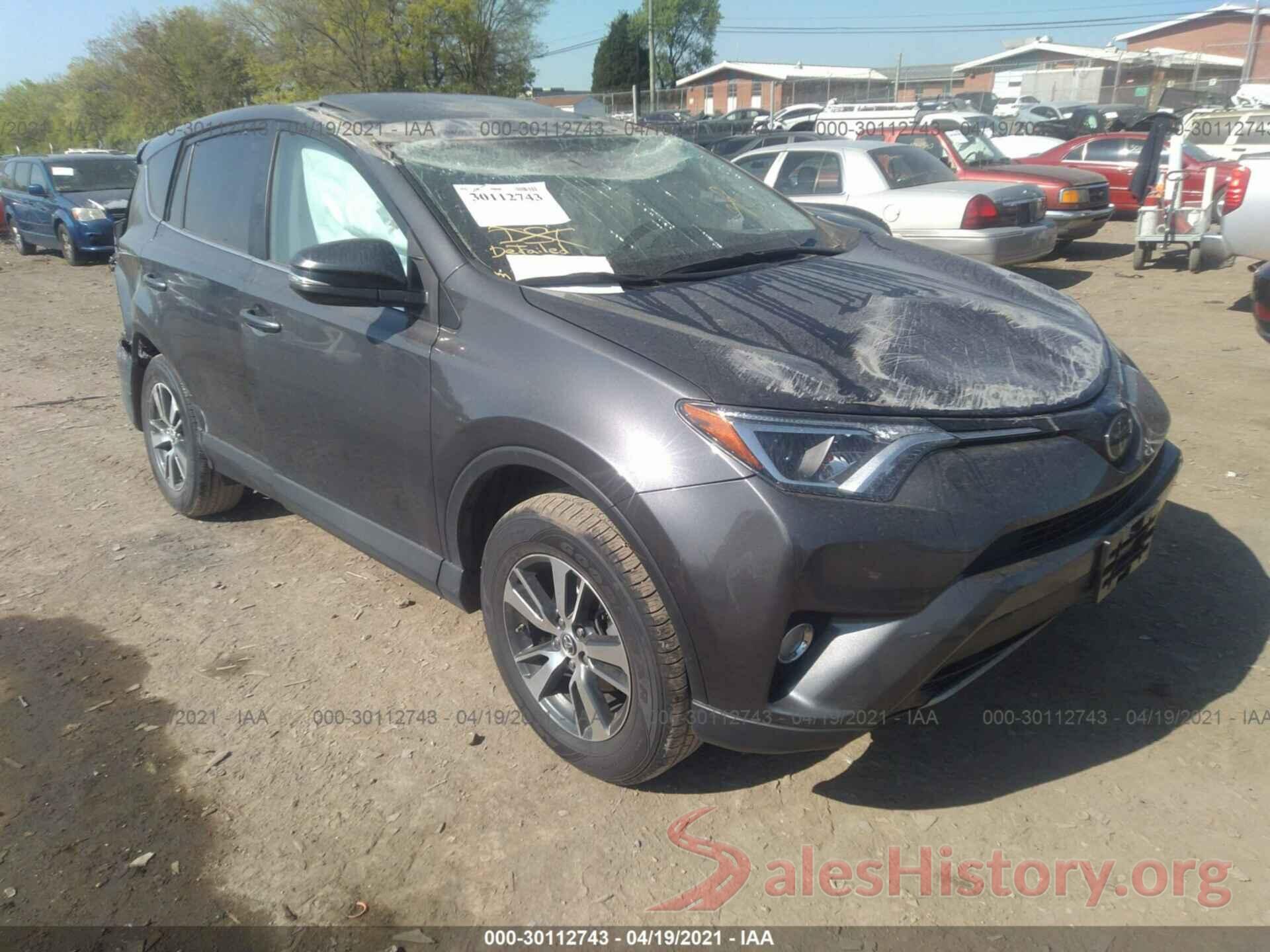 2T3WFREV5JW484052 2018 TOYOTA RAV4