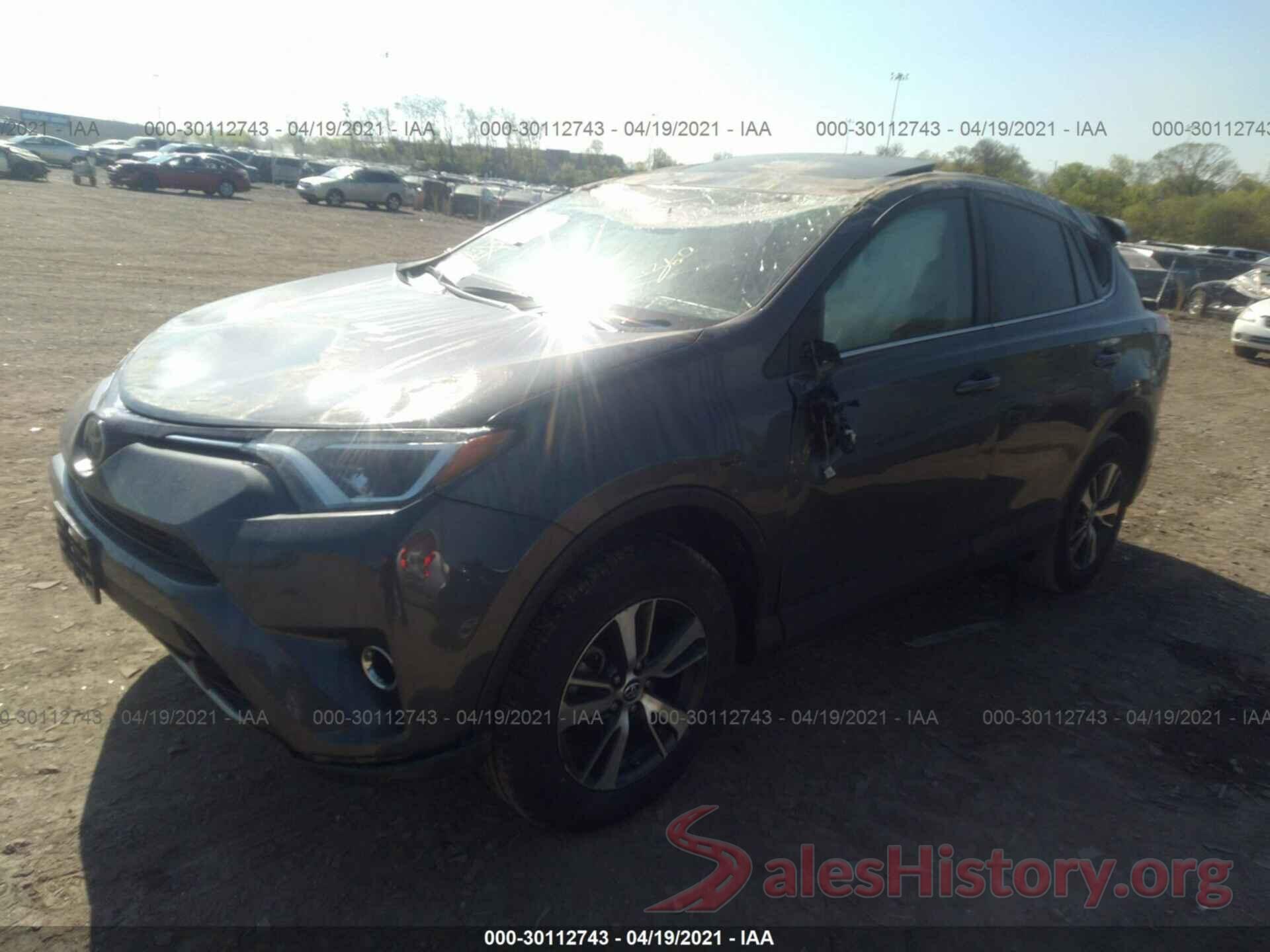 2T3WFREV5JW484052 2018 TOYOTA RAV4