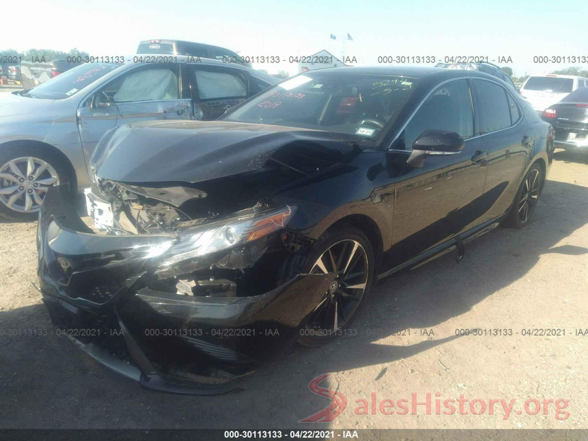 4T1B61HK3KU698730 2019 TOYOTA CAMRY