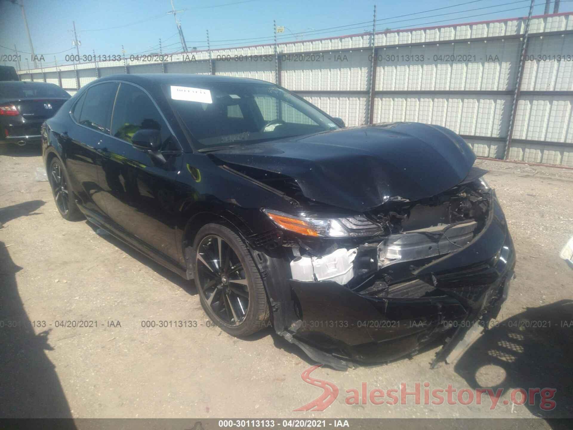 4T1B61HK3KU698730 2019 TOYOTA CAMRY