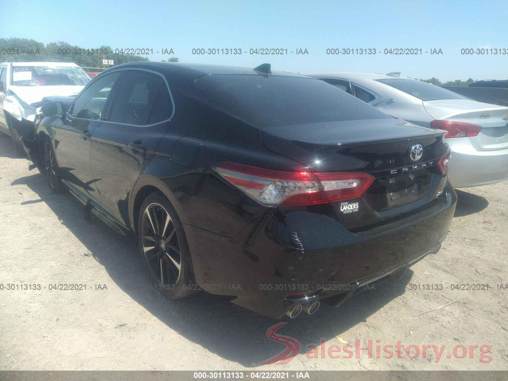 4T1B61HK3KU698730 2019 TOYOTA CAMRY