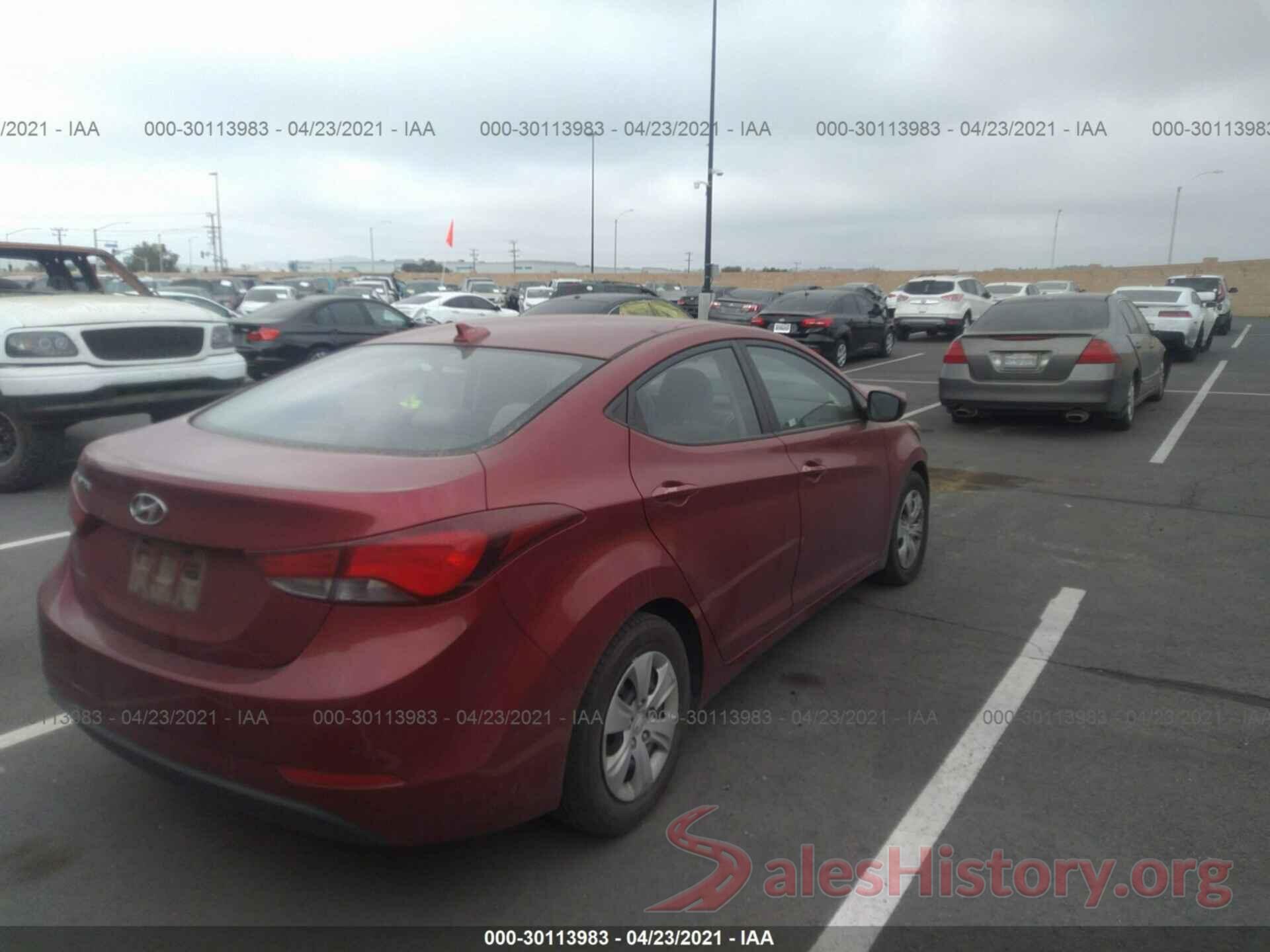 5NPDH4AE7GH692959 2016 HYUNDAI ELANTRA