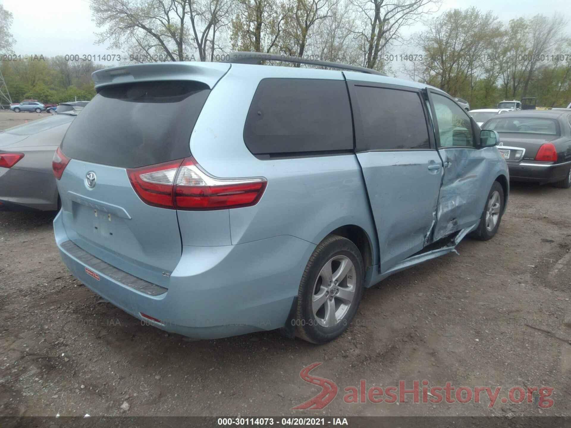 5TDKZ3DC6HS888427 2017 TOYOTA SIENNA