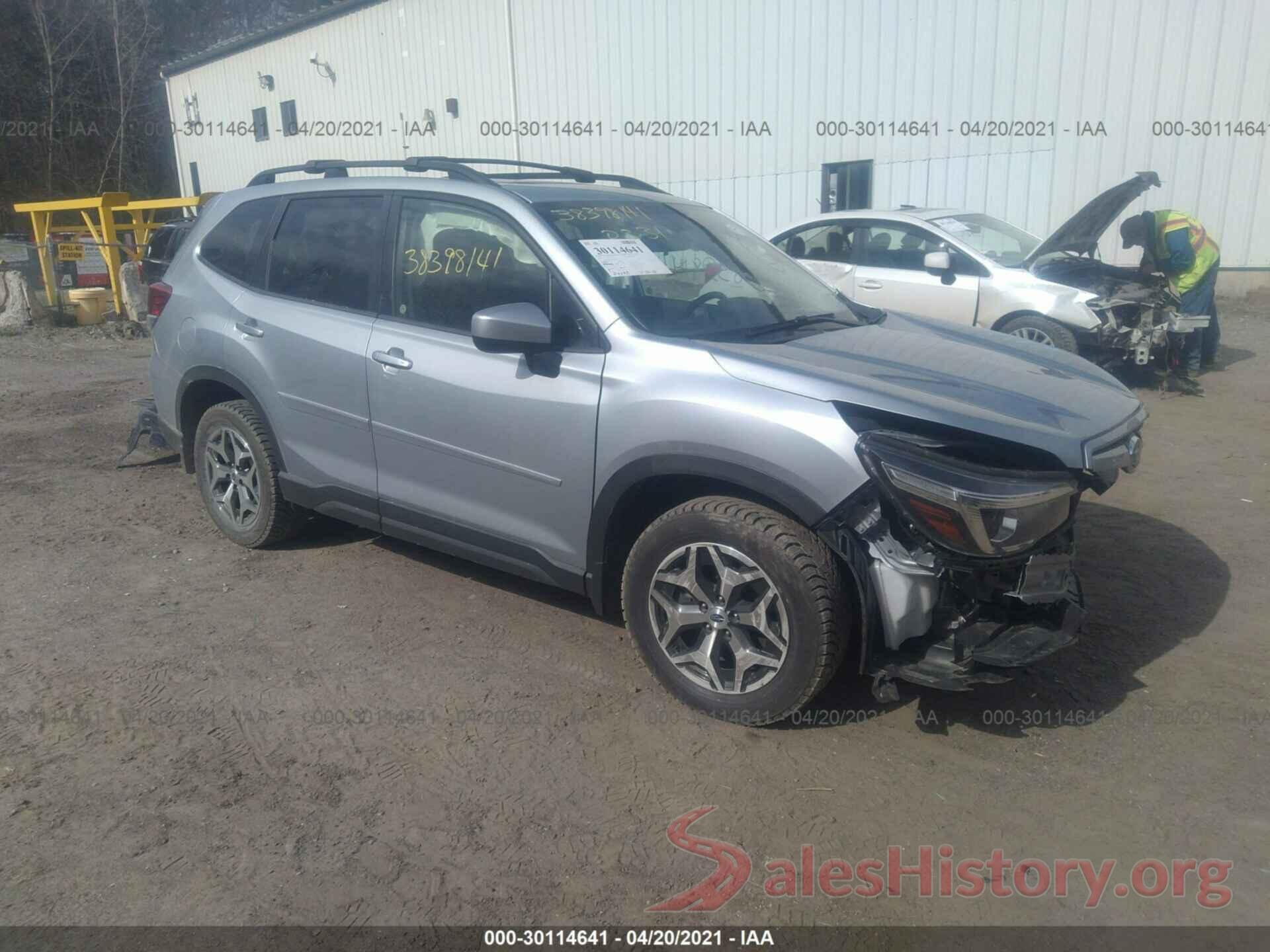 JF2SKAGC2KH573450 2019 SUBARU FORESTER