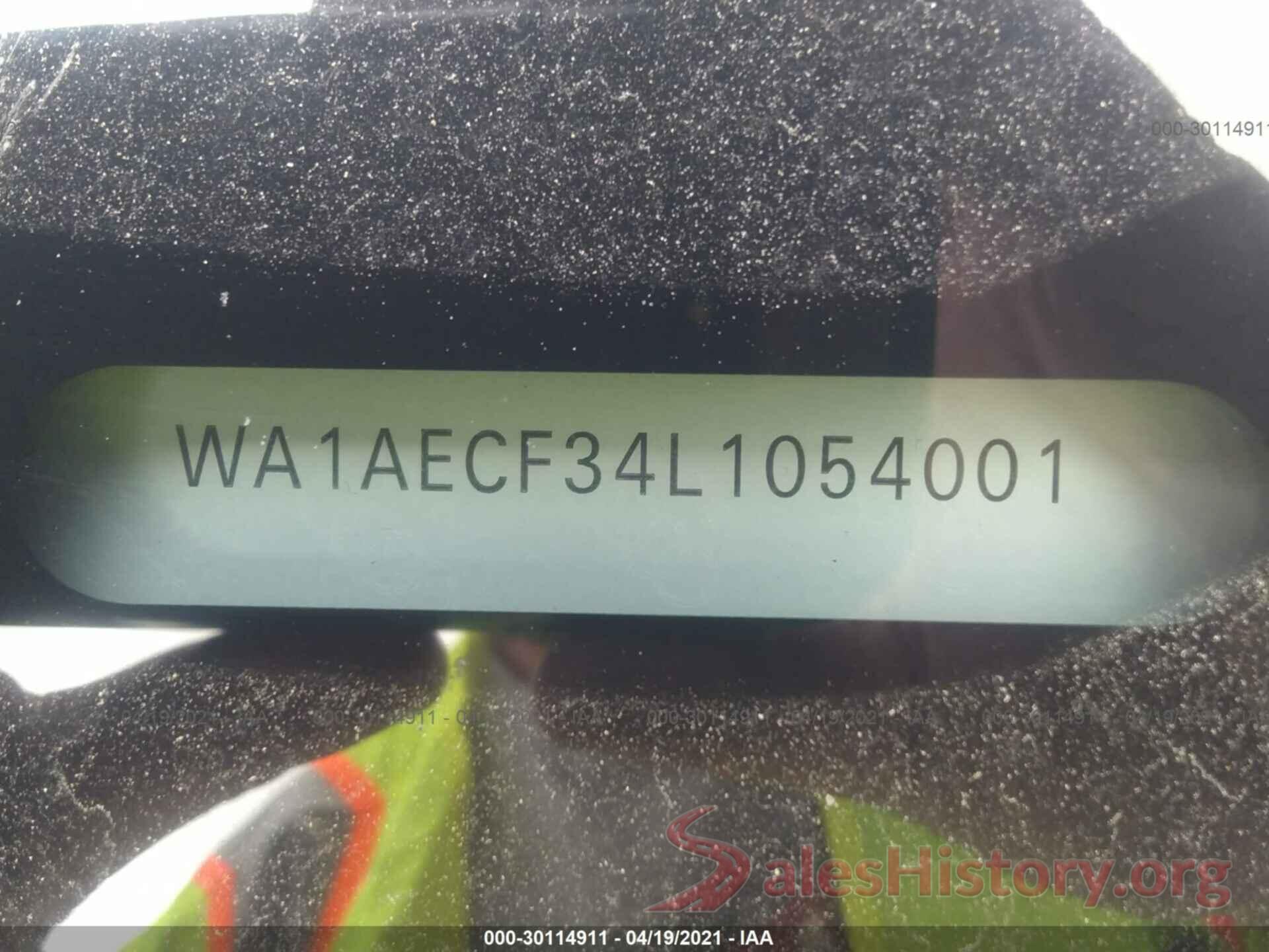 WA1AECF34L1054001 2020 AUDI Q3