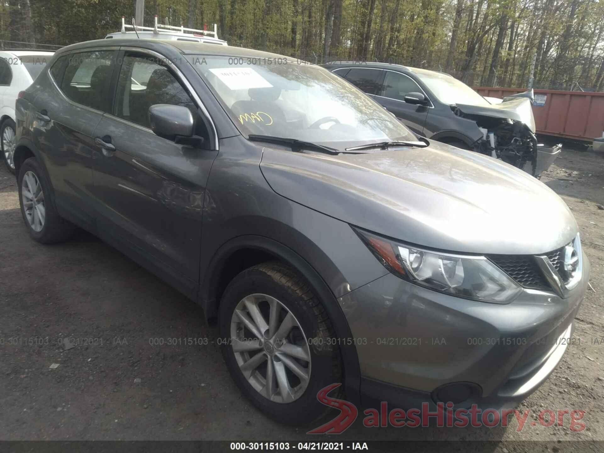 JN1BJ1CR4HW117453 2017 NISSAN ROGUE SPORT