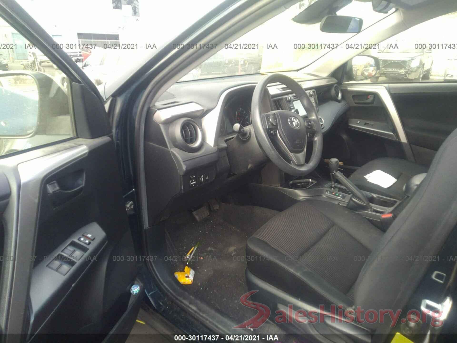 JTMZFREV7HJ134282 2017 TOYOTA RAV4