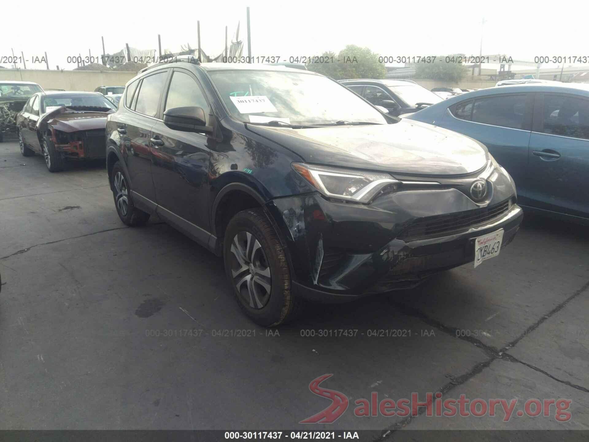 JTMZFREV7HJ134282 2017 TOYOTA RAV4