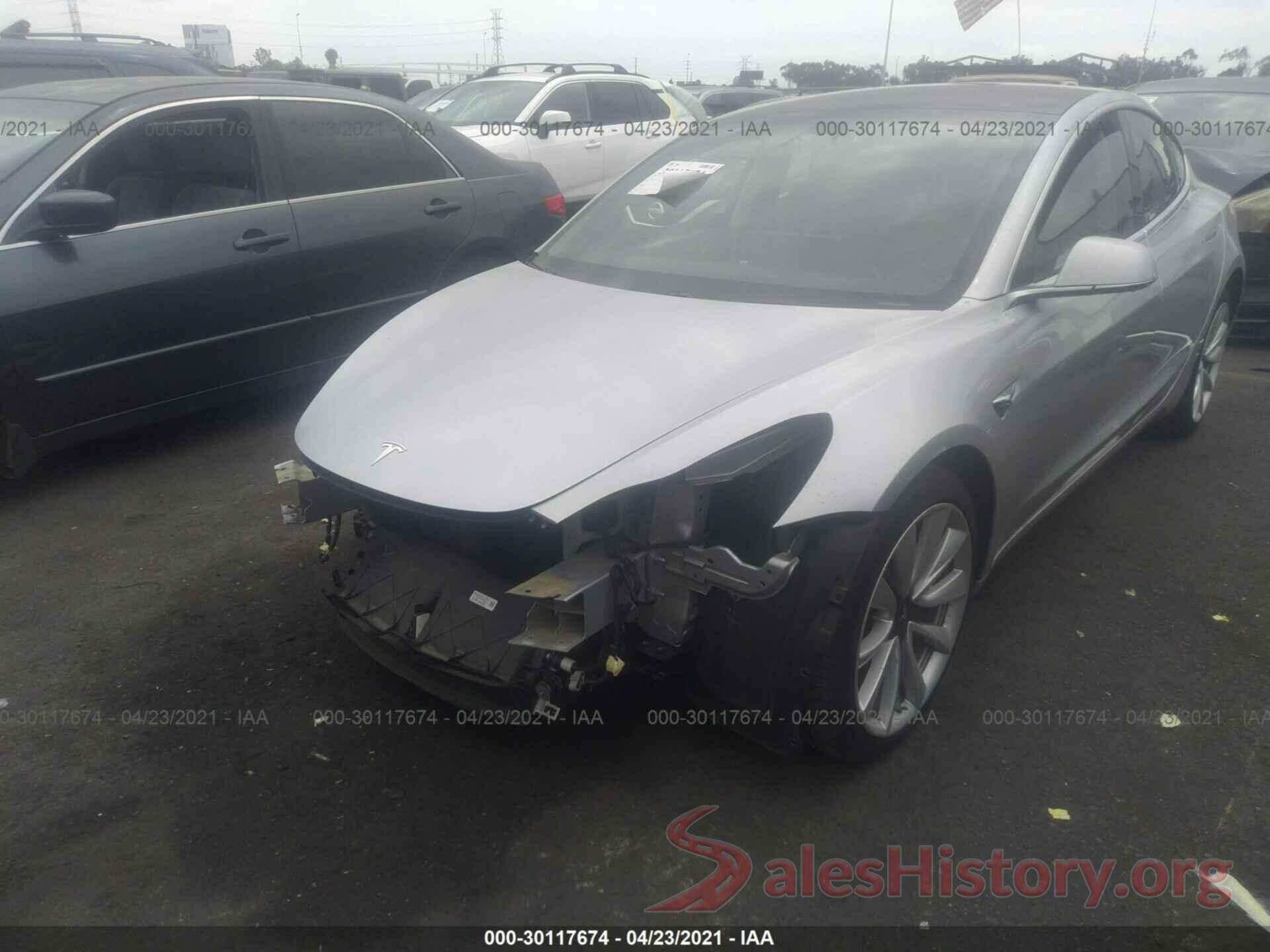 5YJ3E1EB1JF069457 2018 TESLA MODEL 3