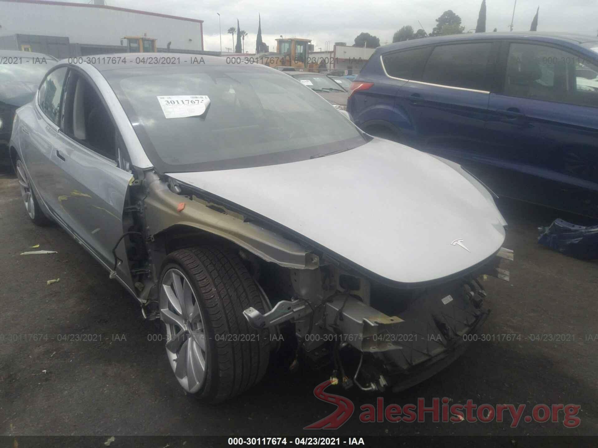 5YJ3E1EB1JF069457 2018 TESLA MODEL 3