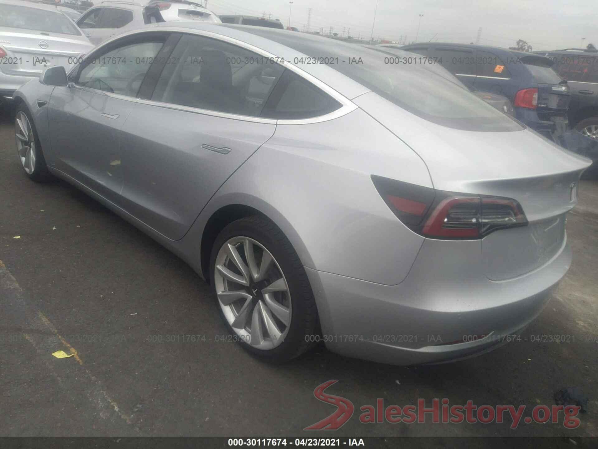 5YJ3E1EB1JF069457 2018 TESLA MODEL 3