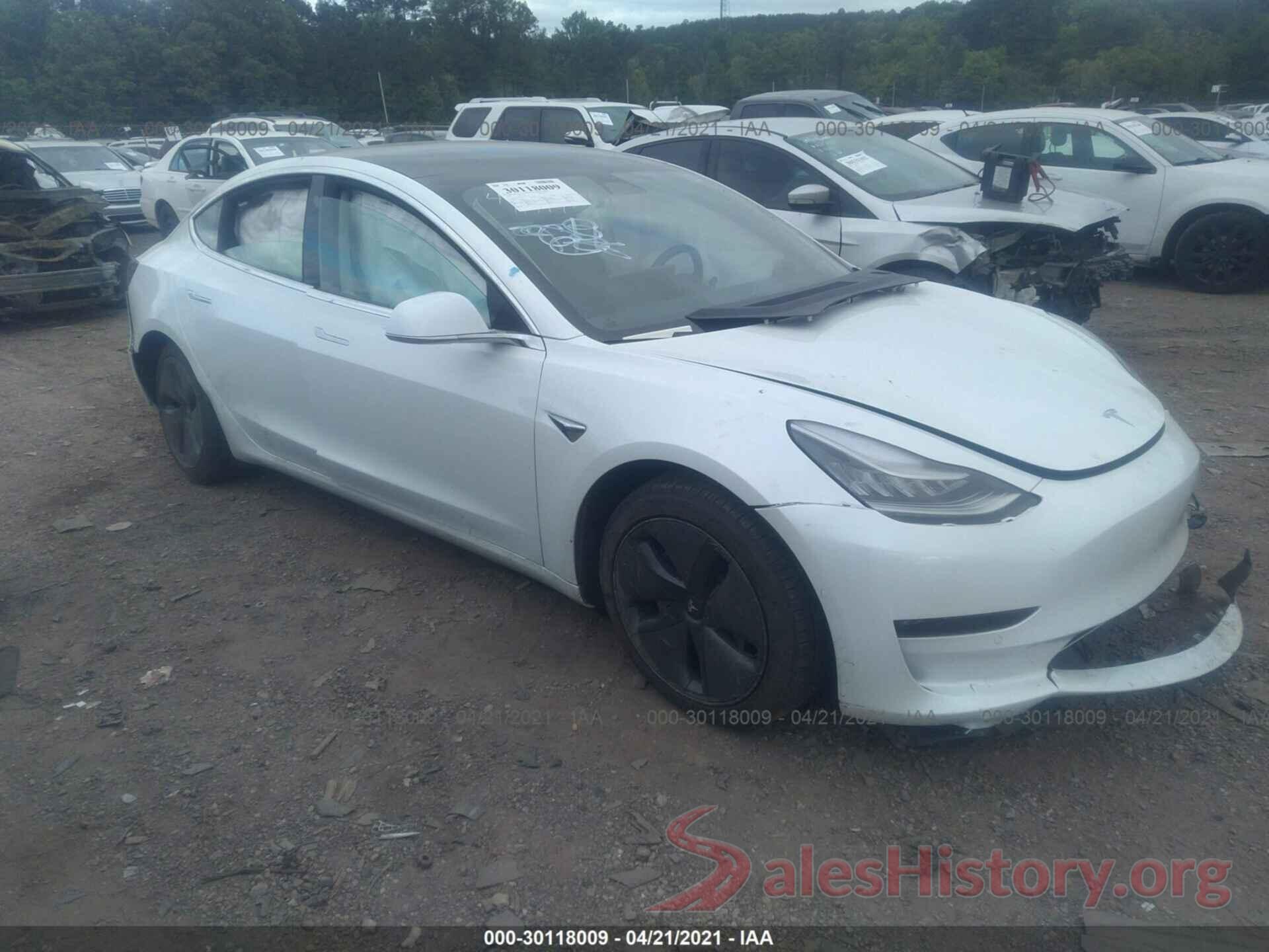 5YJ3E1EB7KF452935 2019 TESLA MODEL 3