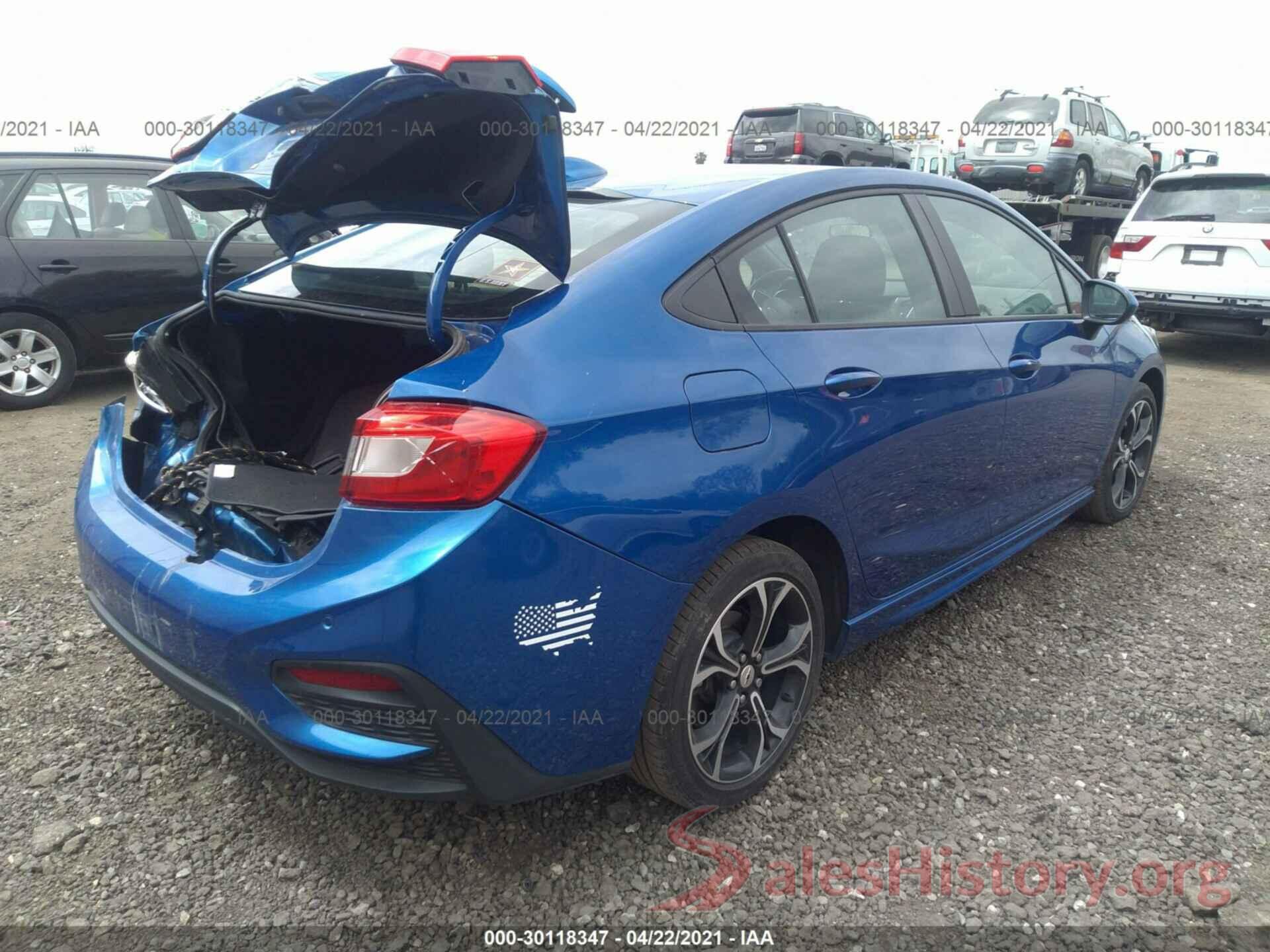 1G1BE5SM1K7137555 2019 CHEVROLET CRUZE