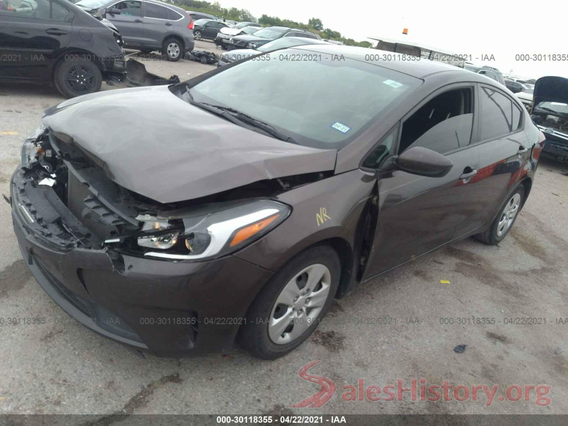 3KPFK4A76HE158630 2017 KIA FORTE