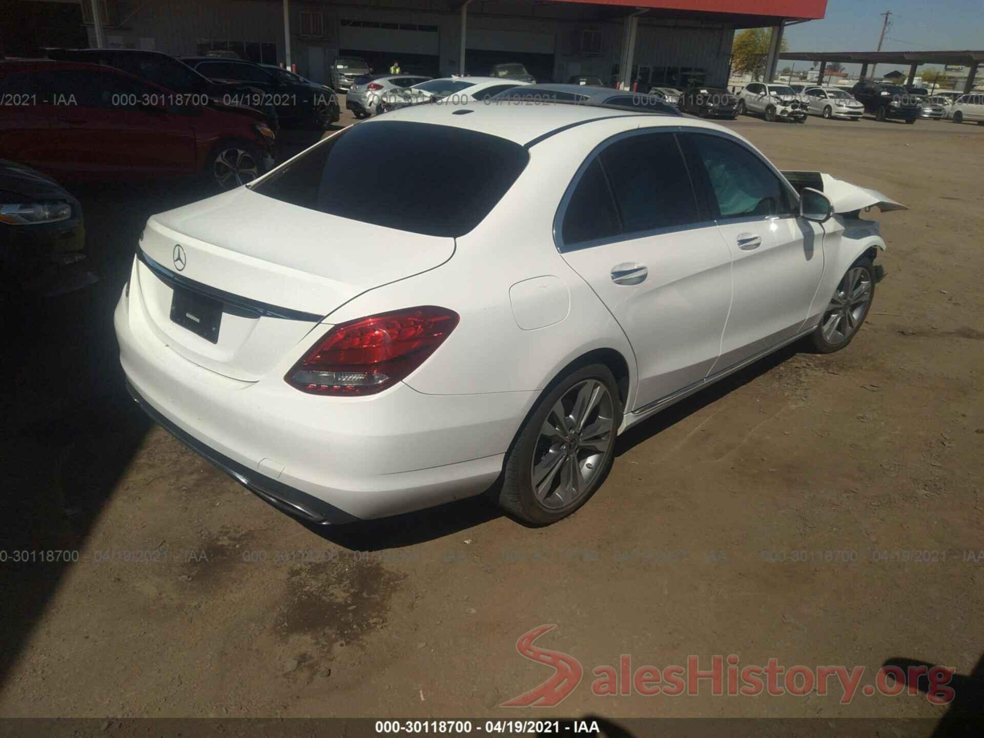 55SWF4JB1JU269934 2018 MERCEDES-BENZ C-CLASS