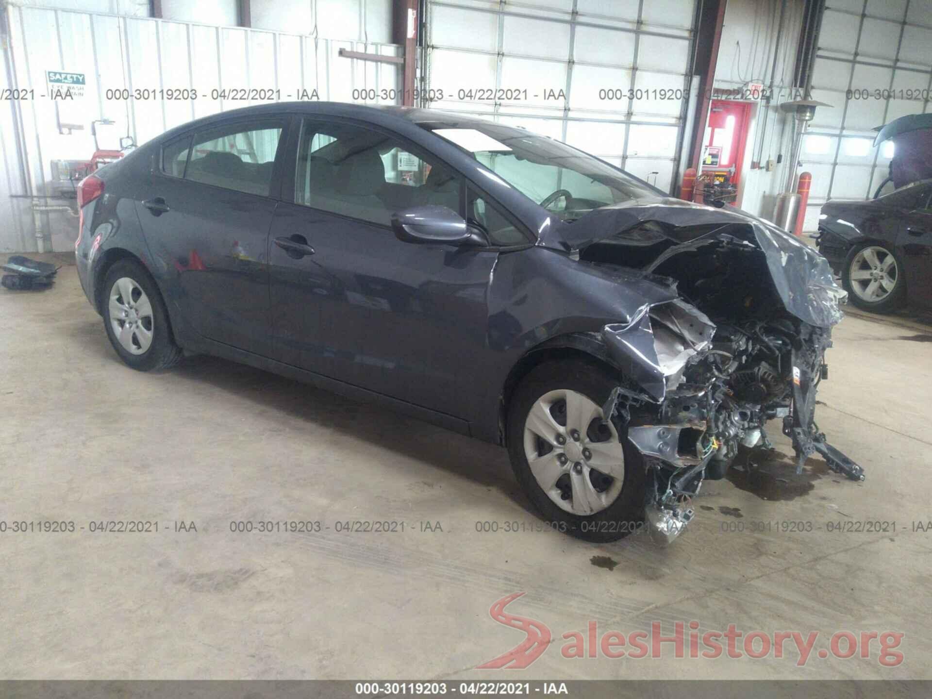 KNAFK4A66G5594800 2016 KIA FORTE