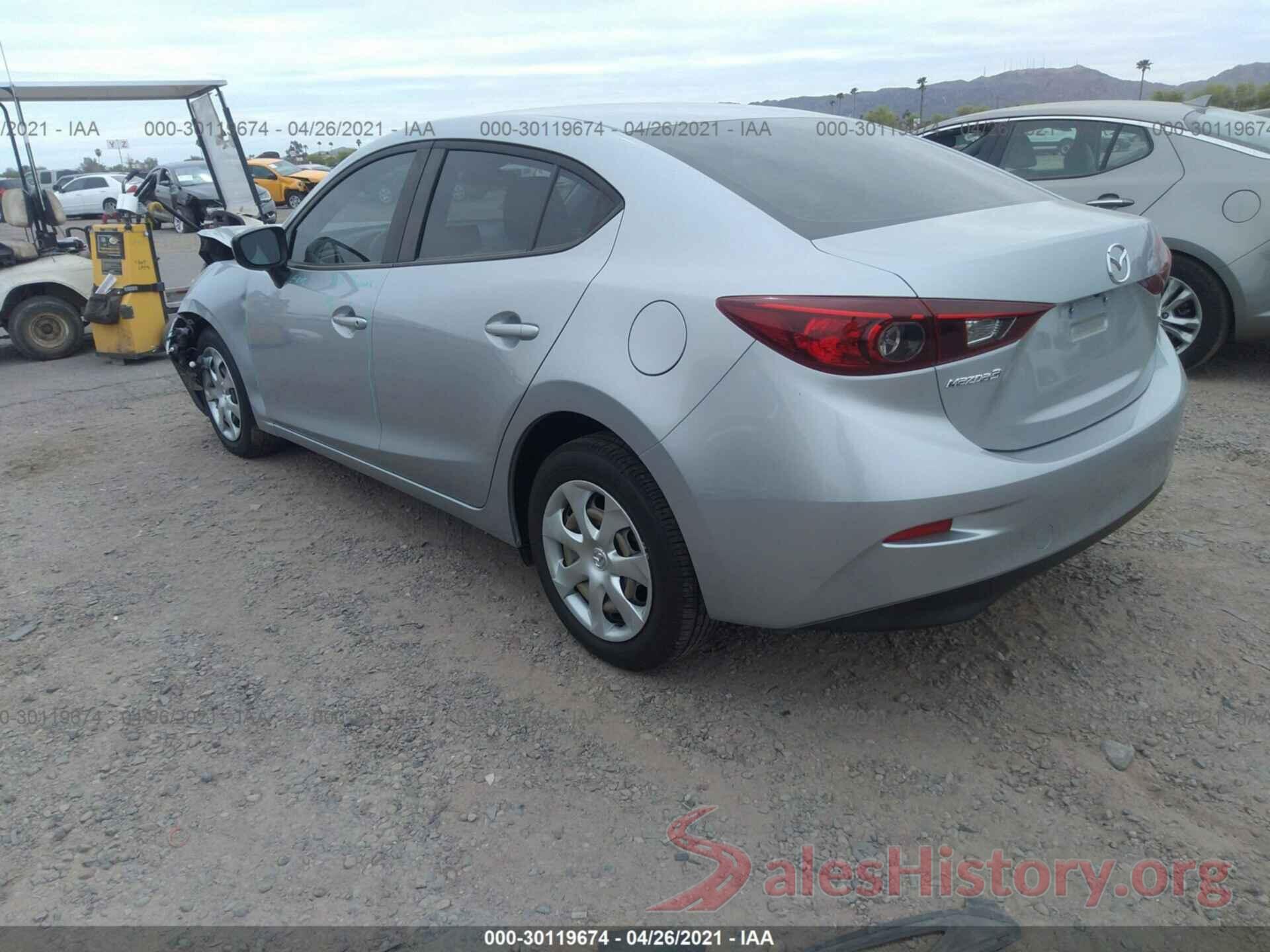 3MZBN1U70JM167994 2018 MAZDA MAZDA3 4-DOOR