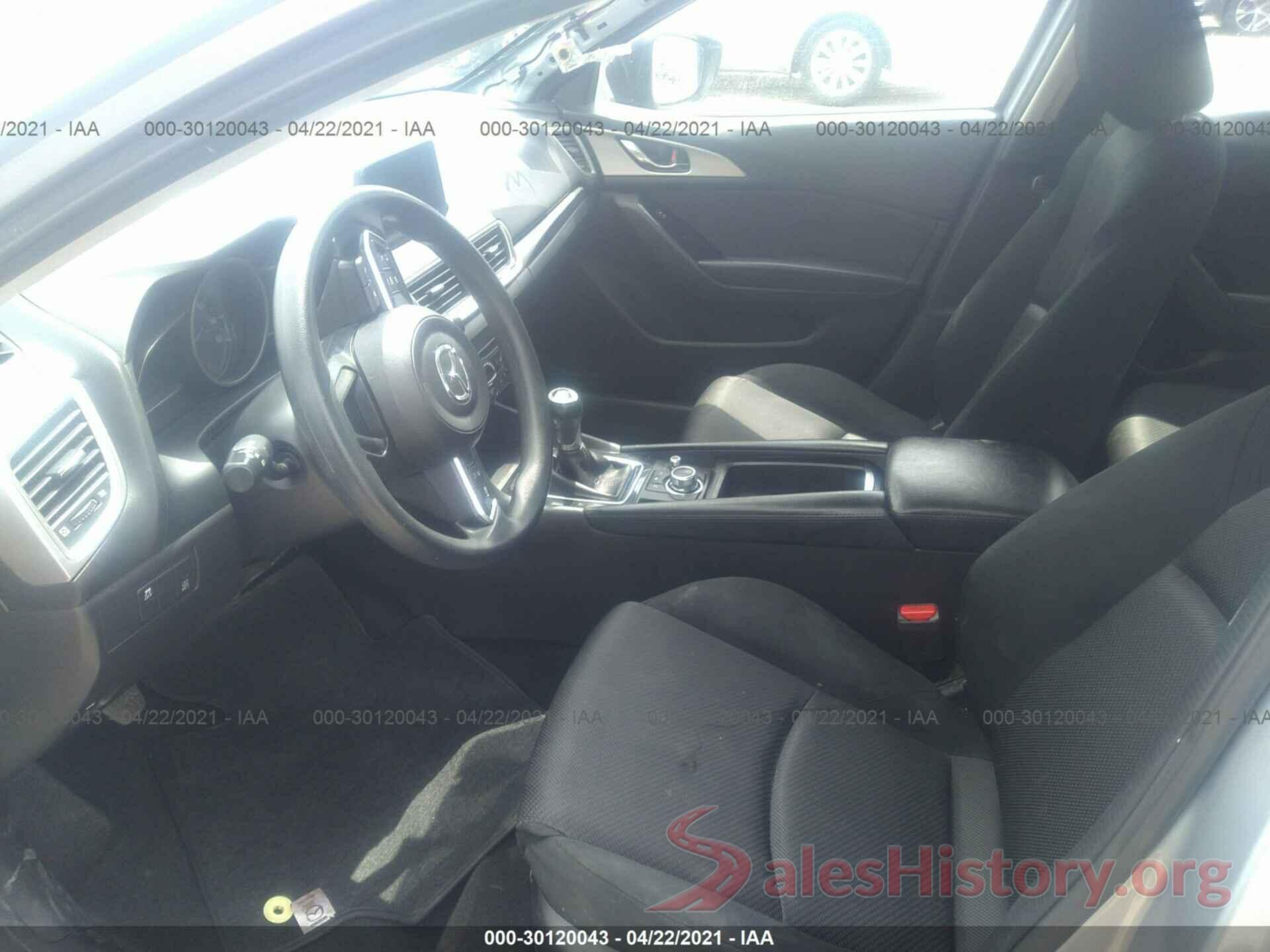 JM1BN1U7XH1143499 2017 MAZDA MAZDA3 4-DOOR