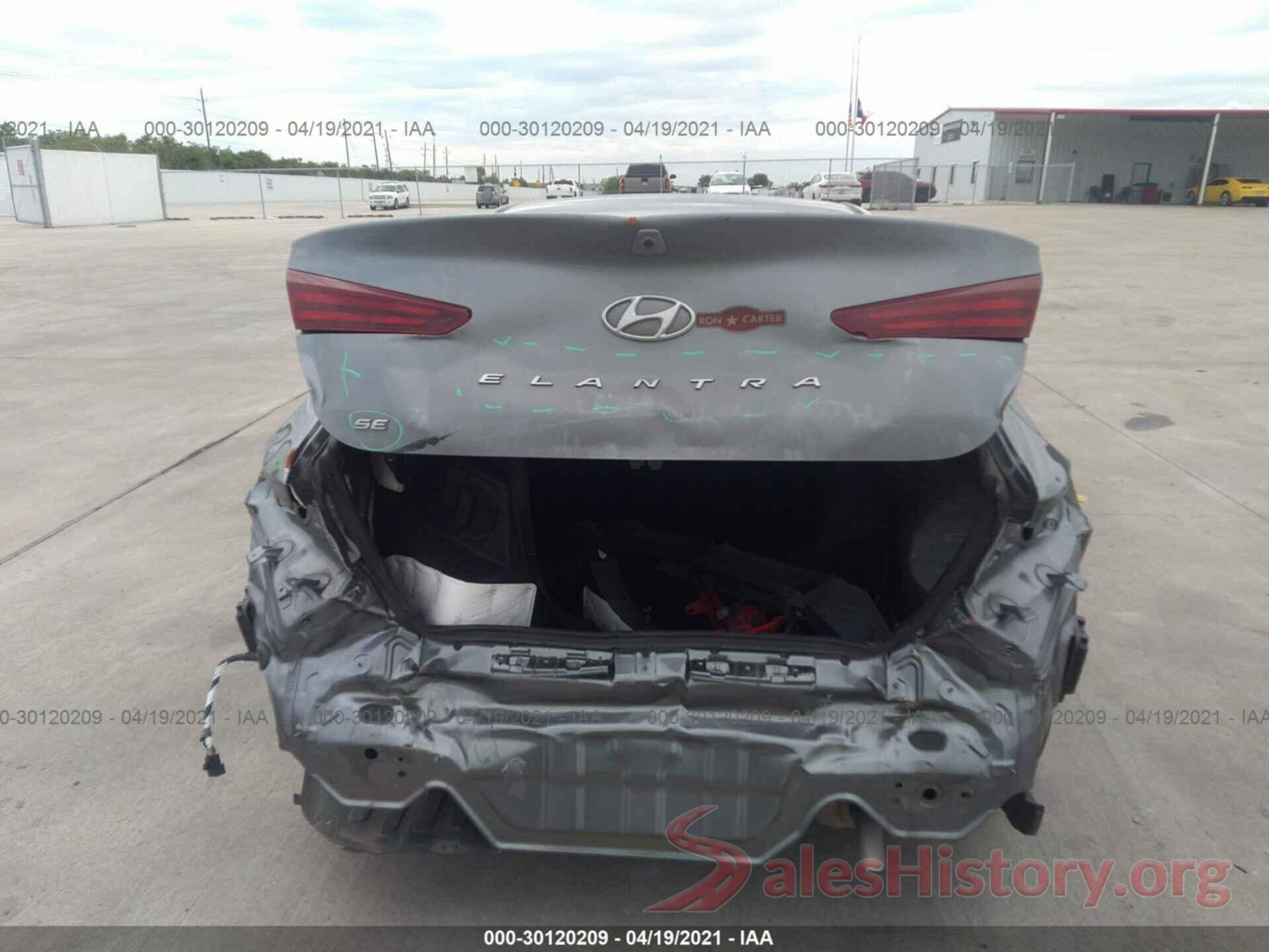 KMHD74LF7KU825979 2019 HYUNDAI ELANTRA