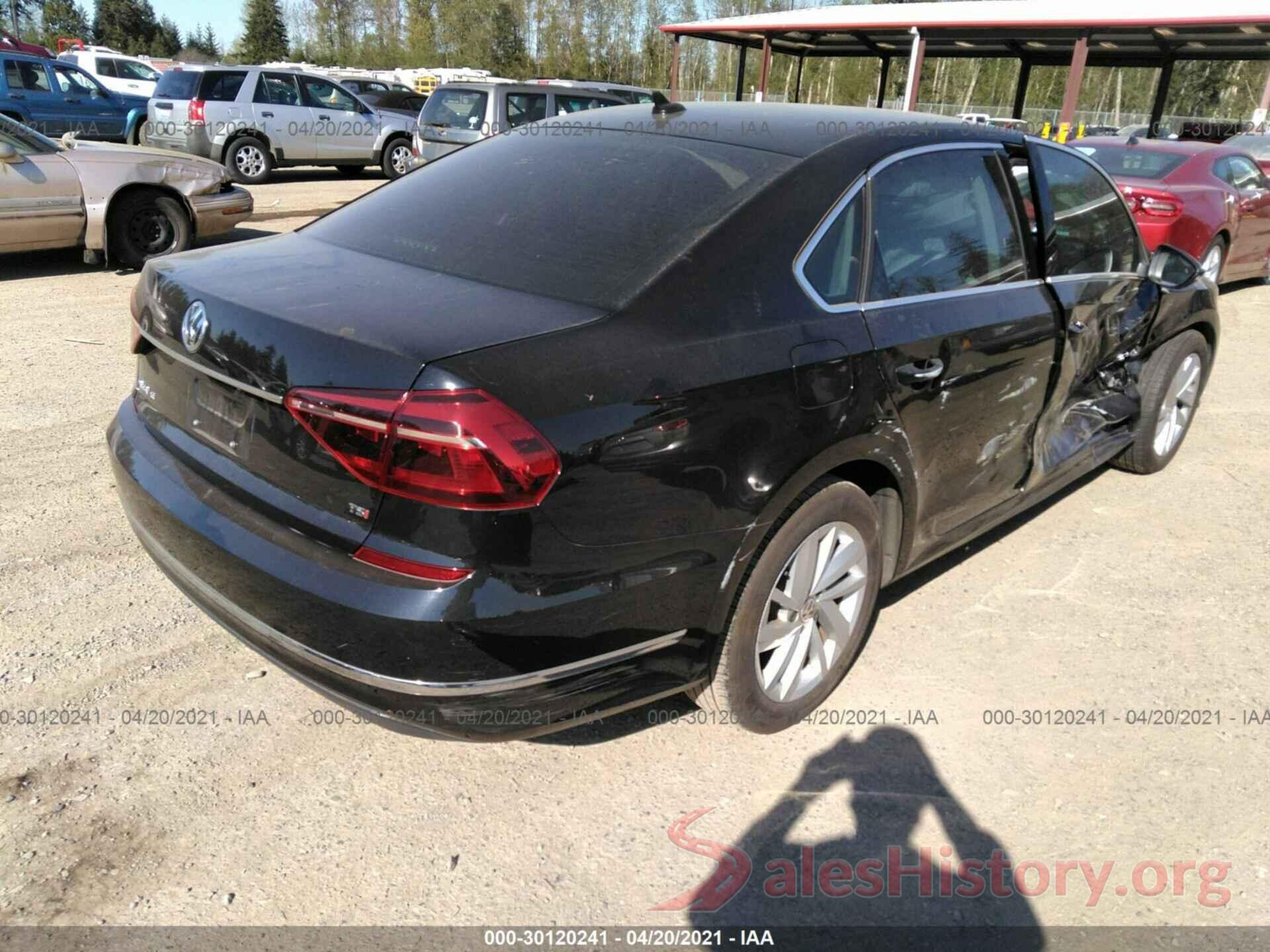 1VWBA7A38JC015933 2018 VOLKSWAGEN PASSAT