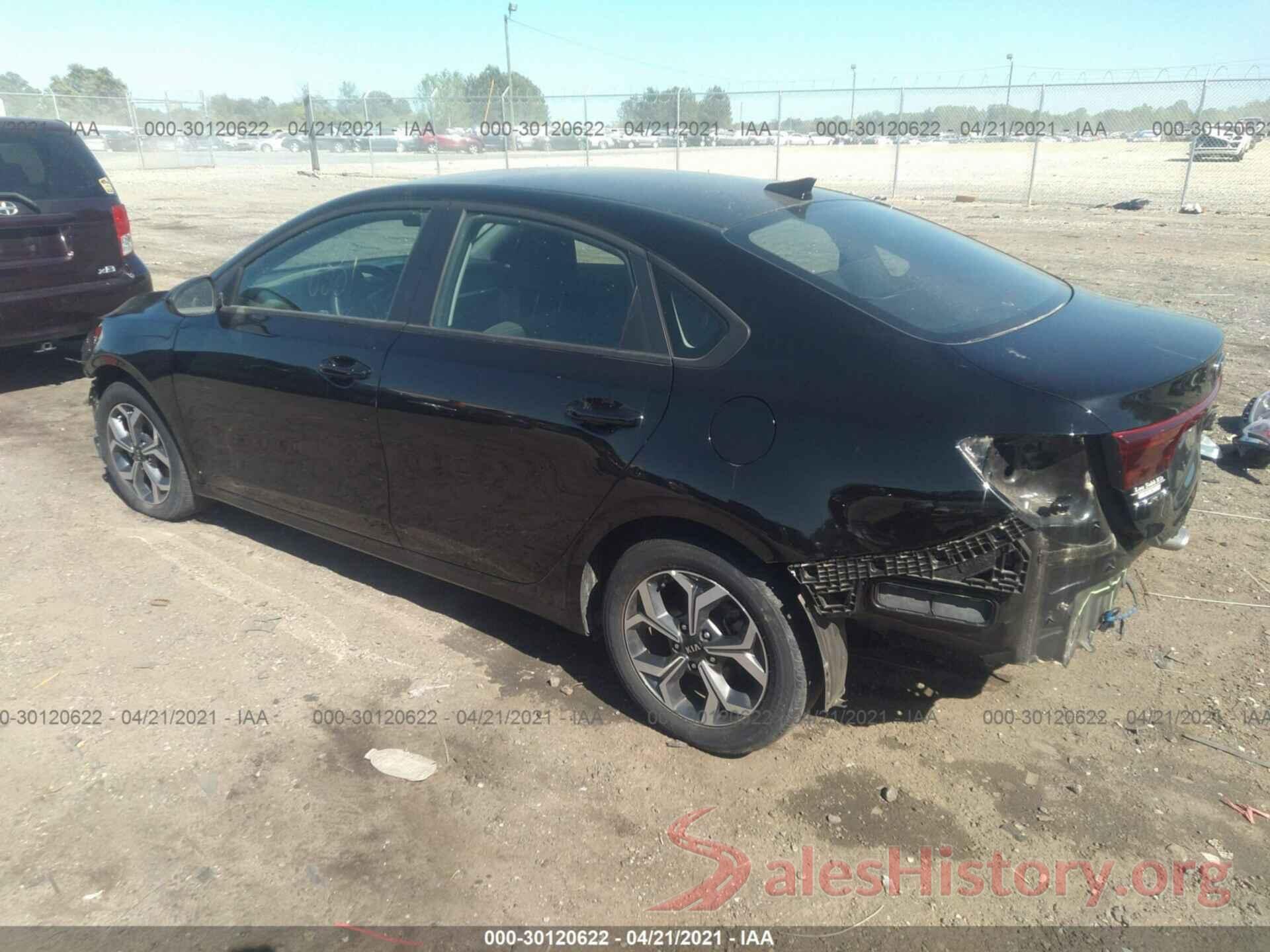 3KPF24AD9KE111377 2019 KIA FORTE