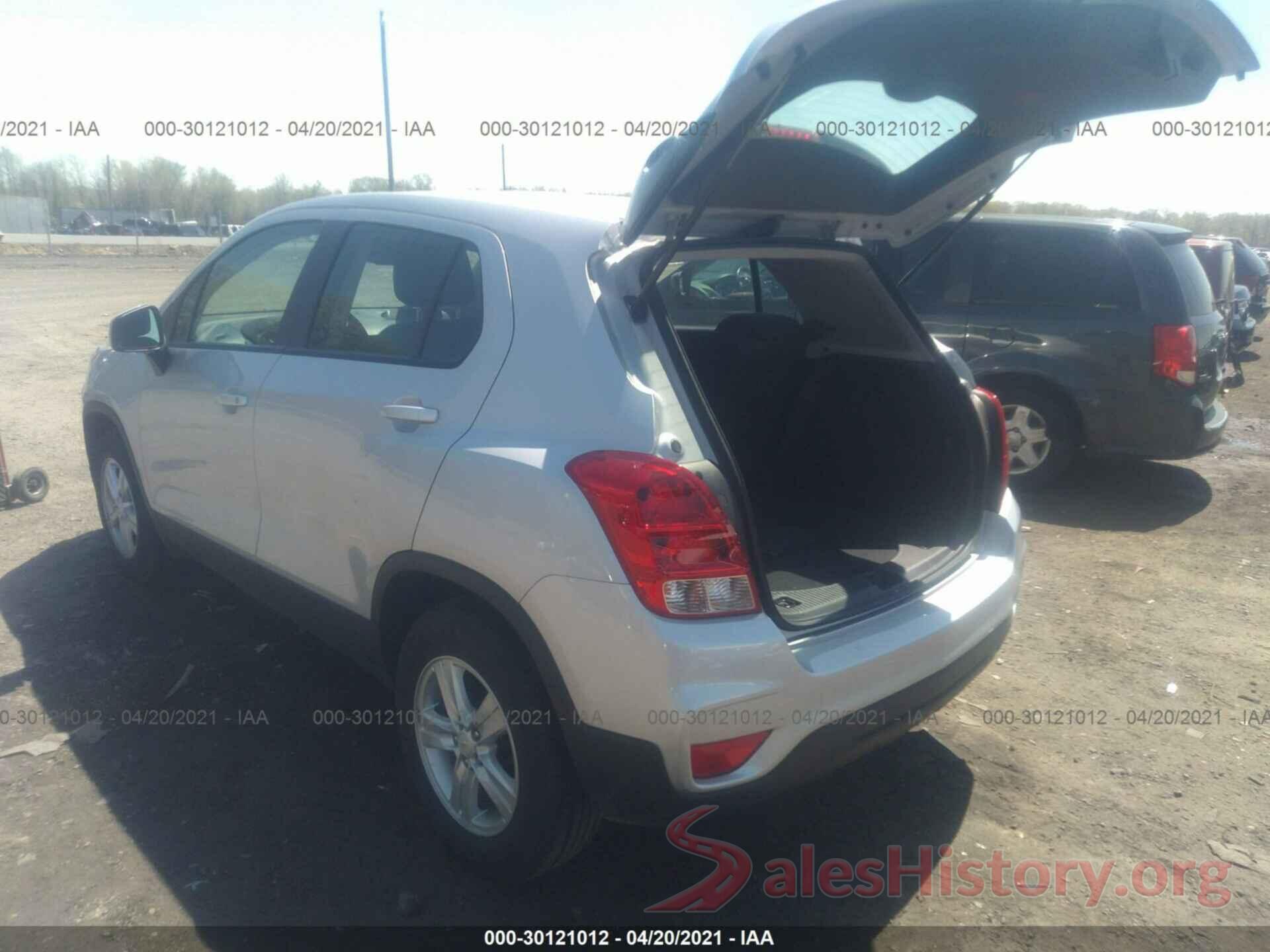 KL7CJKSB9LB316670 2020 CHEVROLET TRAX