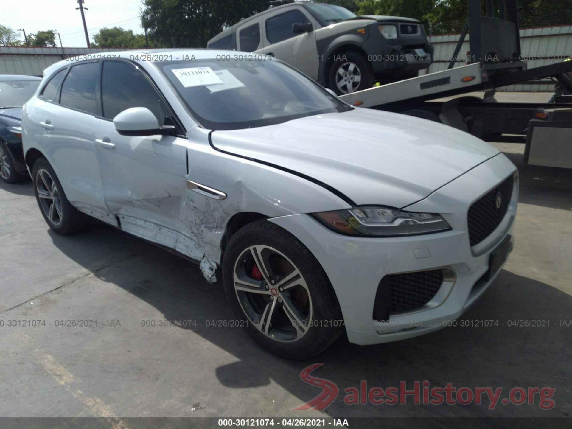 SADCM2FV4JA245450 2018 JAGUAR F-PACE