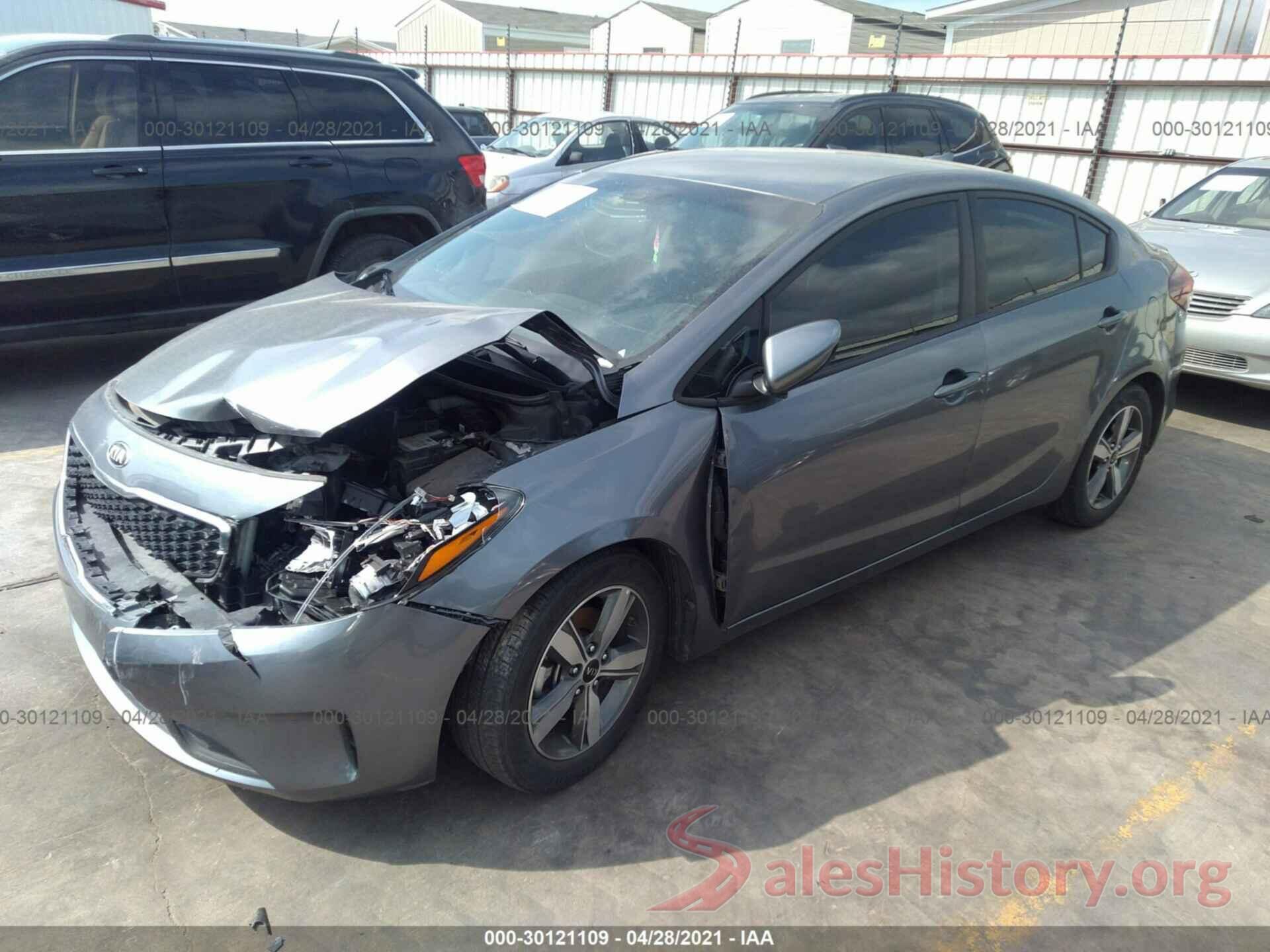 3KPFL4A72JE253818 2018 KIA FORTE