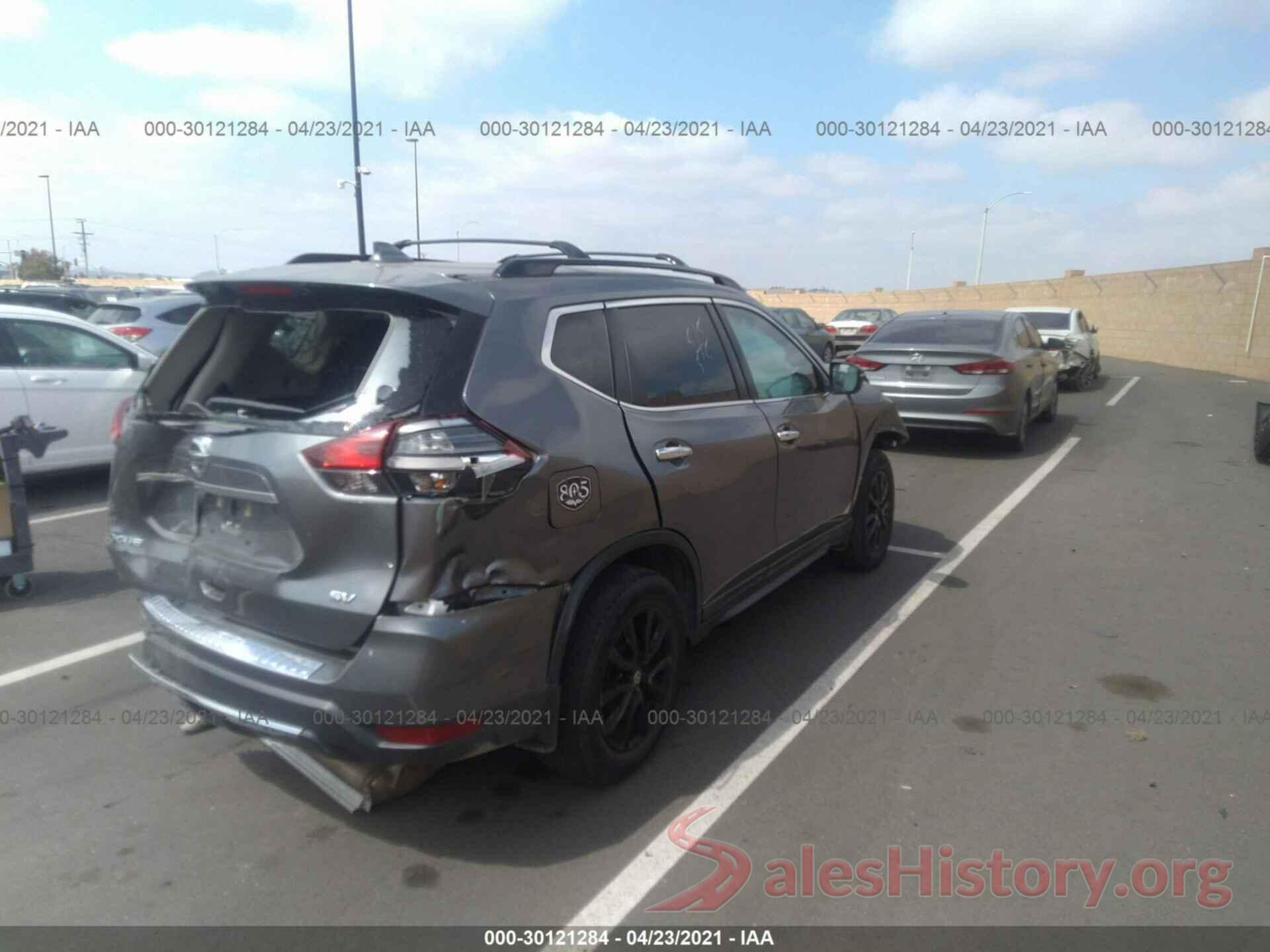 5N1AT2MT5HC815232 2017 NISSAN ROGUE