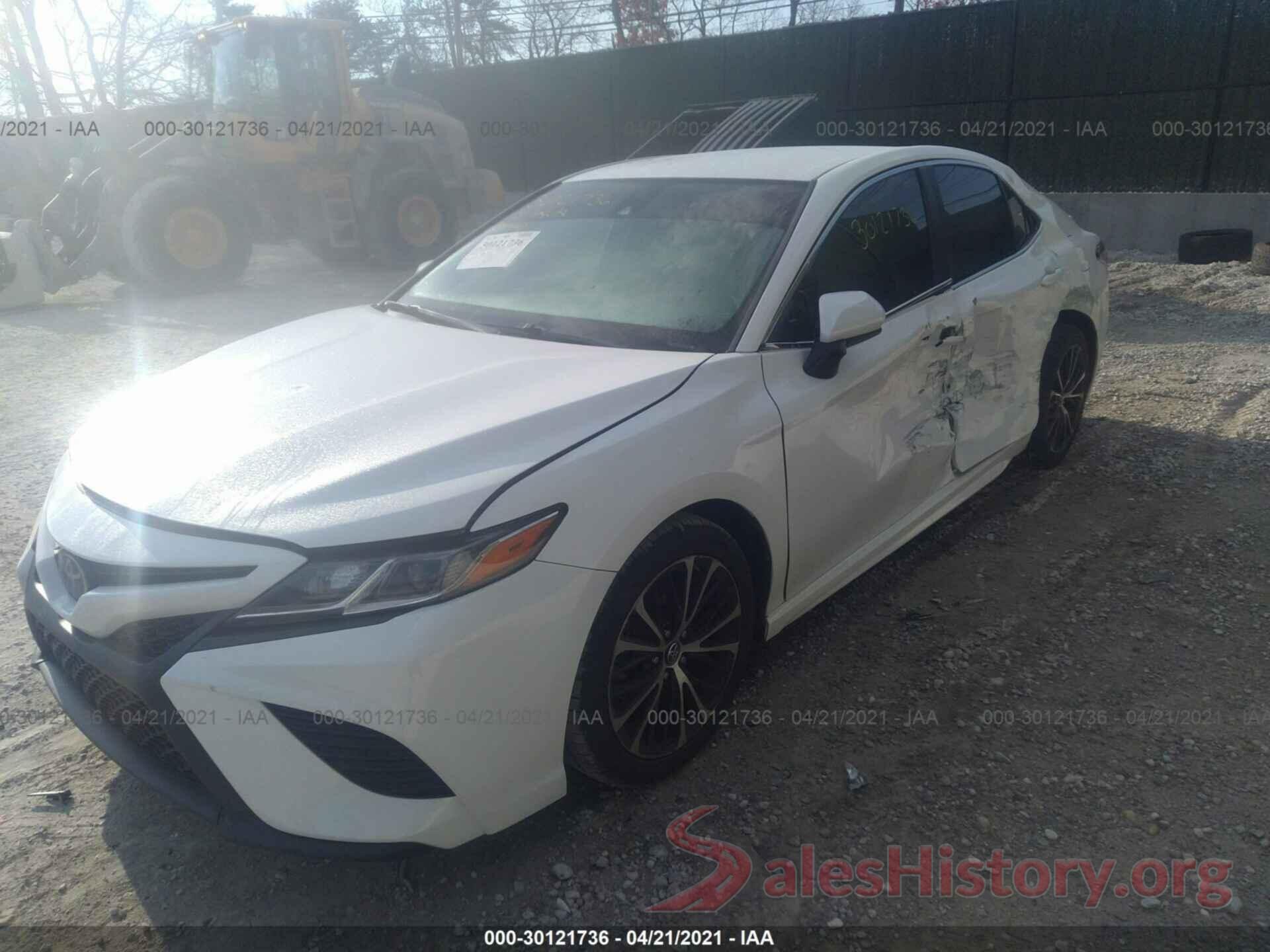 4T1B11HK6JU556353 2018 TOYOTA CAMRY