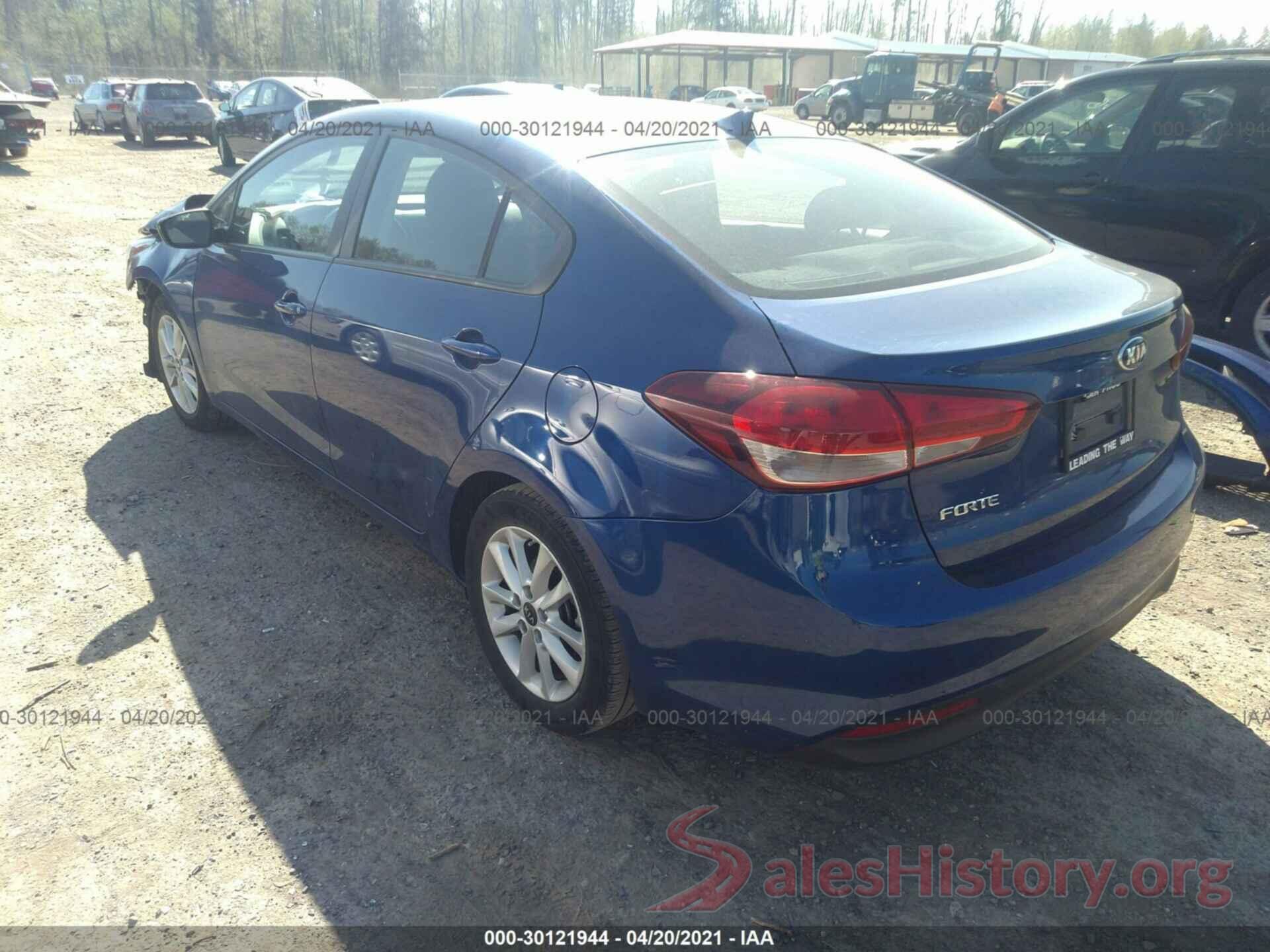 3KPFL4A78HE153118 2017 KIA FORTE