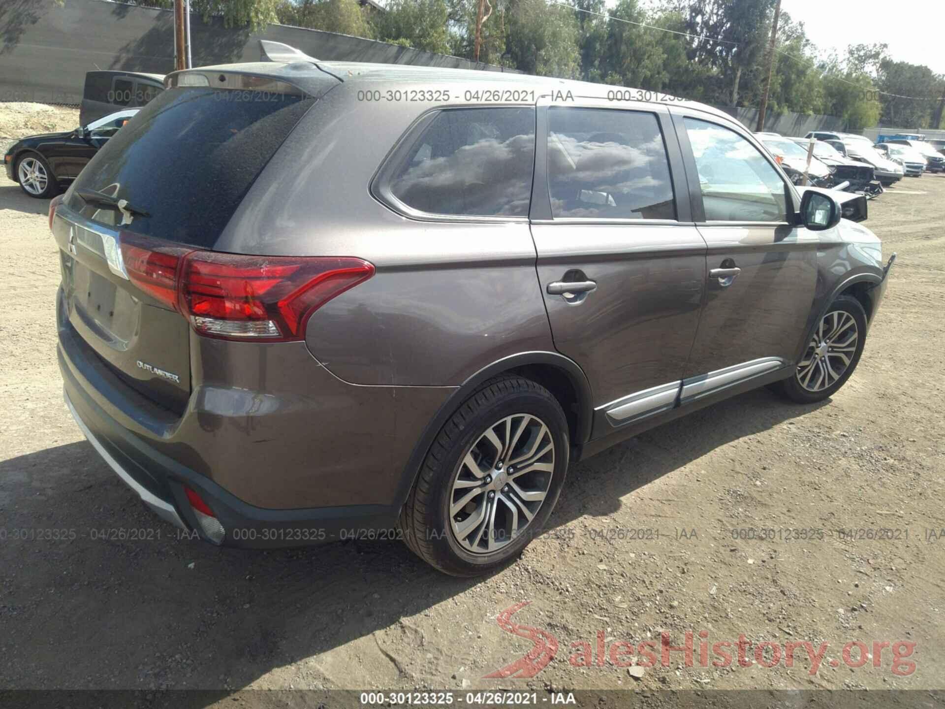 JA4AD2A3XHZ069731 2017 MITSUBISHI OUTLANDER