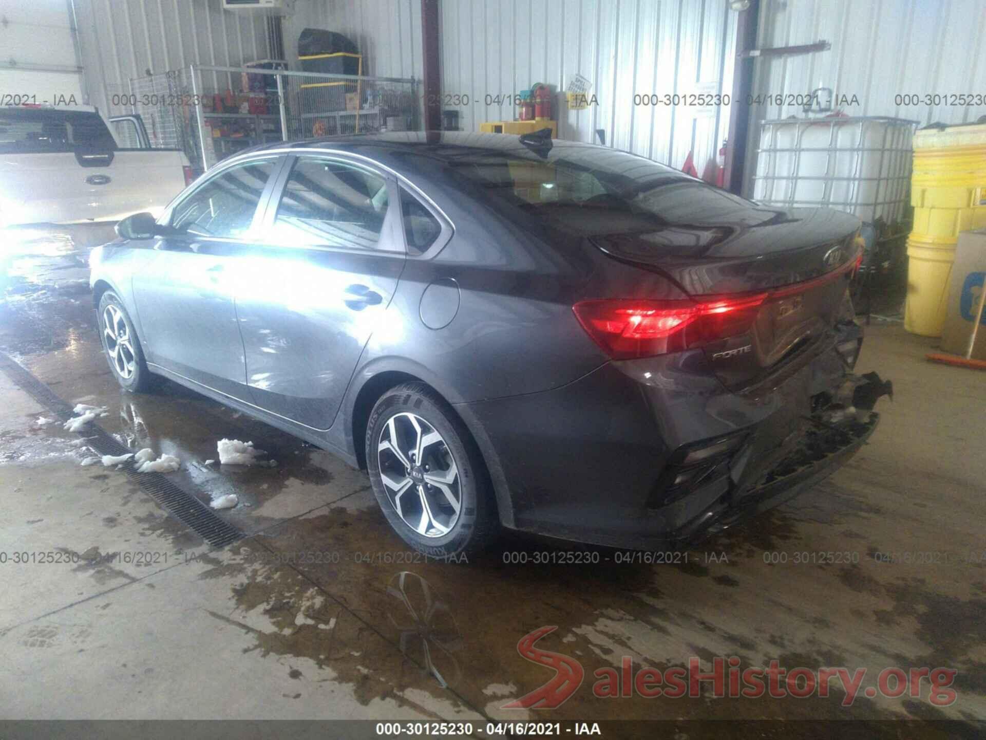 3KPF24AD2ME322729 2021 KIA FORTE