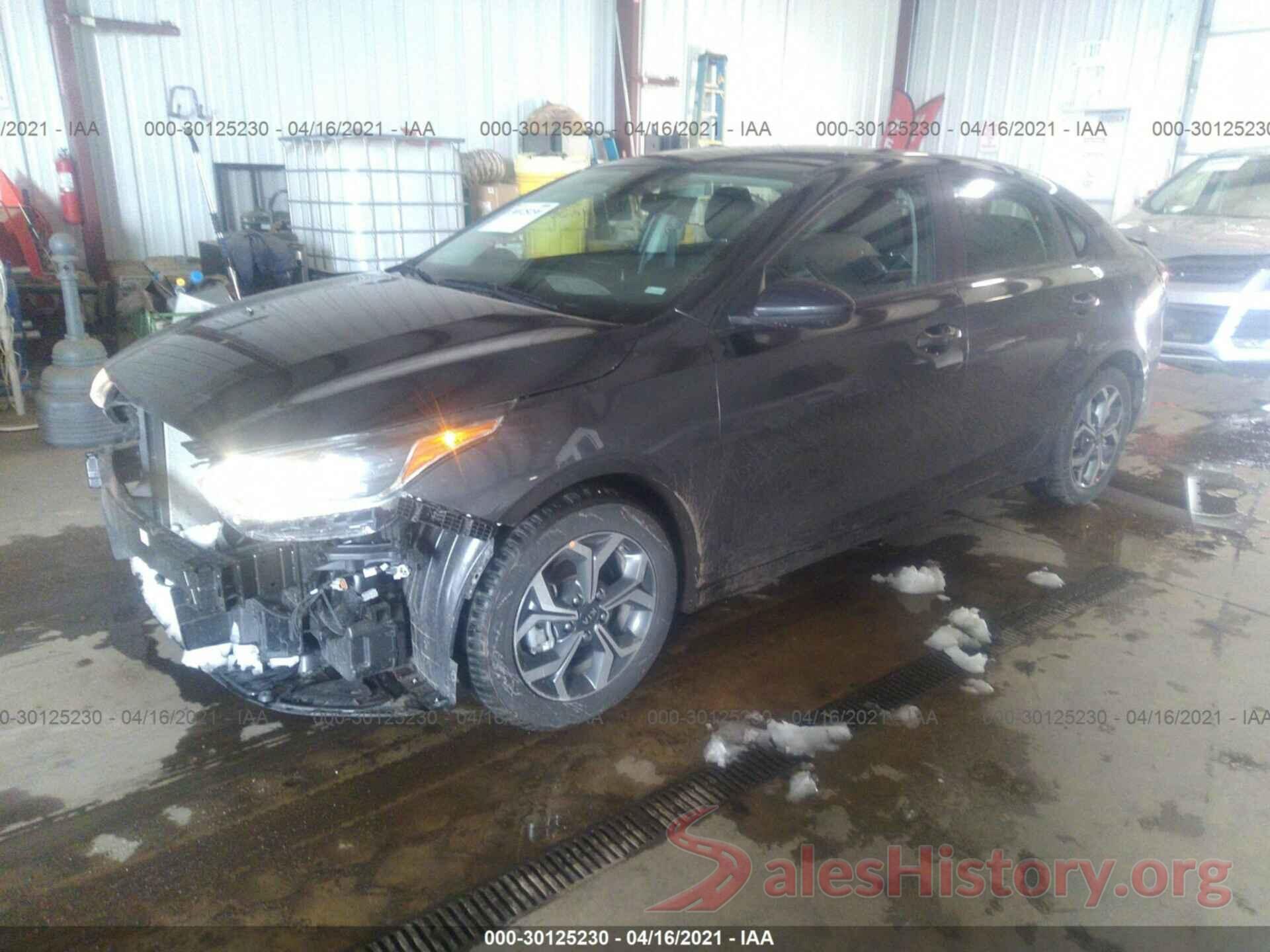 3KPF24AD2ME322729 2021 KIA FORTE