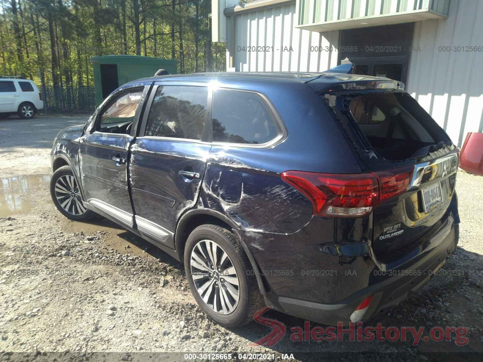 JA4AD2A39LZ017385 2020 MITSUBISHI OUTLANDER