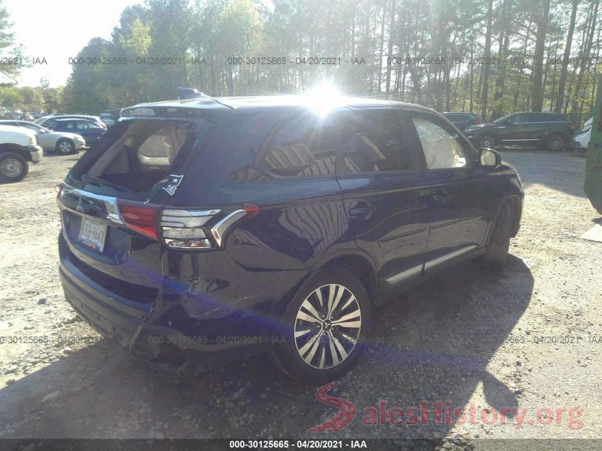 JA4AD2A39LZ017385 2020 MITSUBISHI OUTLANDER