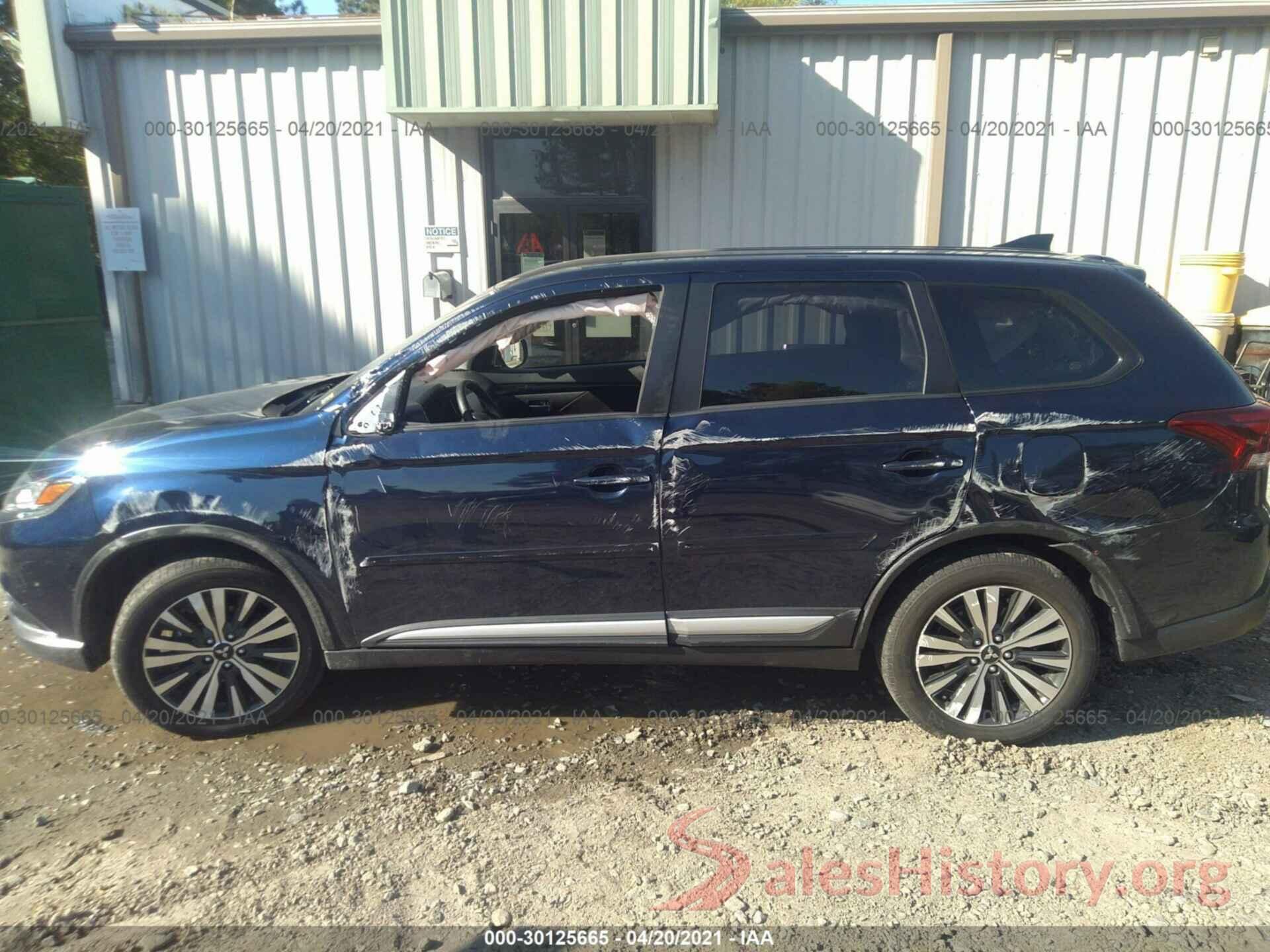 JA4AD2A39LZ017385 2020 MITSUBISHI OUTLANDER