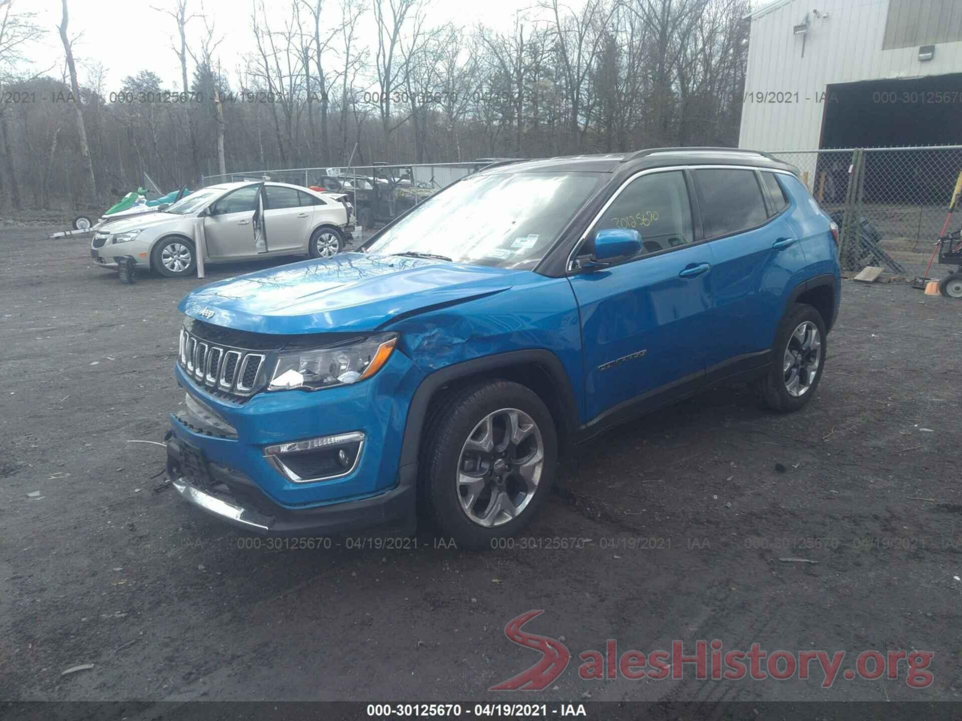 3C4NJDCB8JT267155 2018 JEEP COMPASS