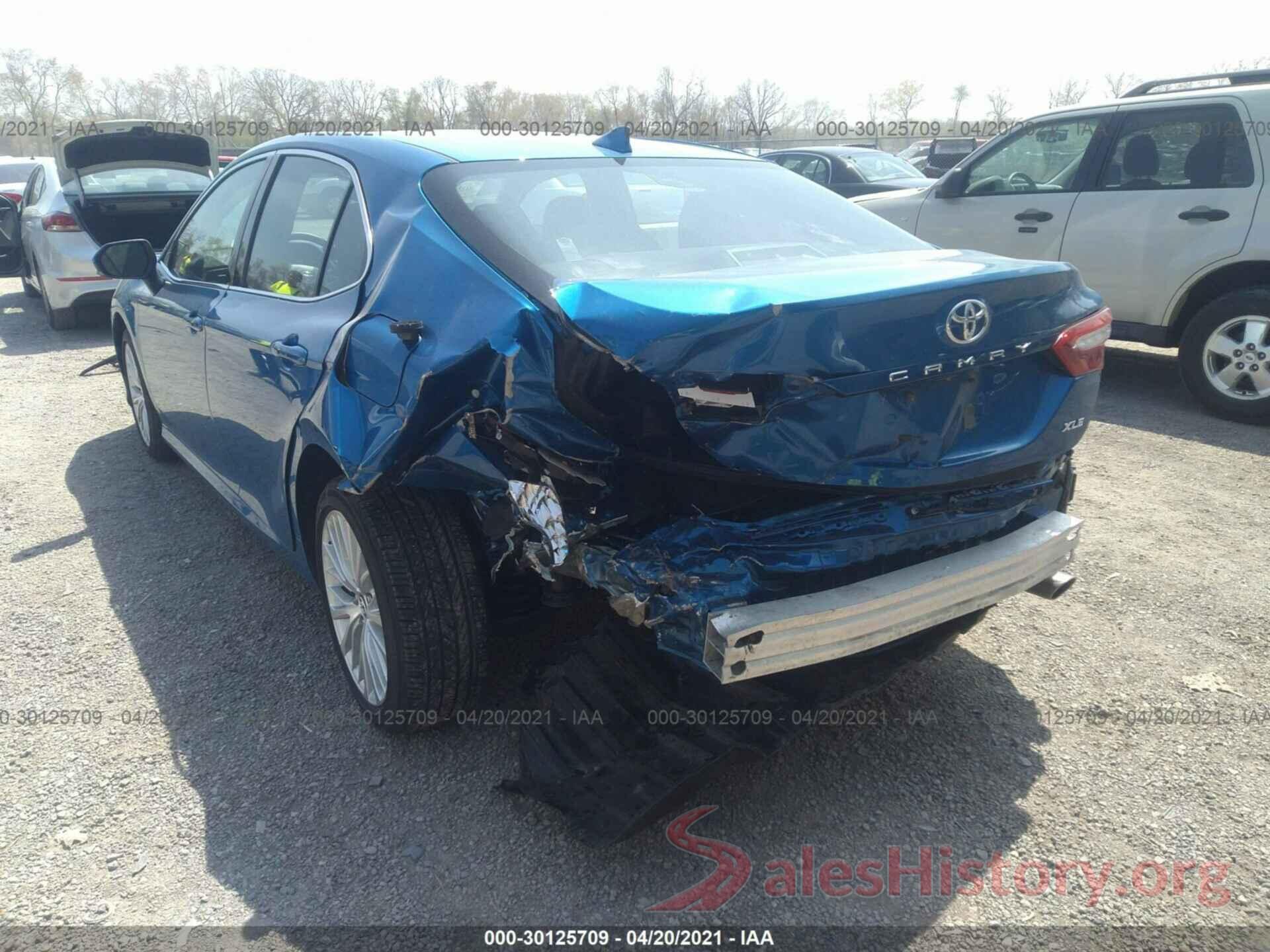 4T1B11HKXKU186932 2019 TOYOTA CAMRY