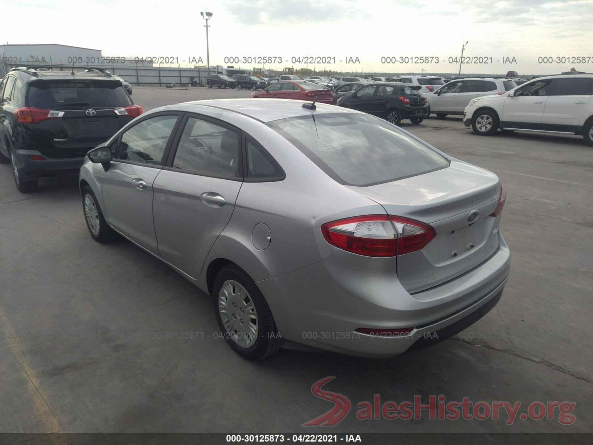 3FADP4AJ5JM132266 2018 FORD FIESTA