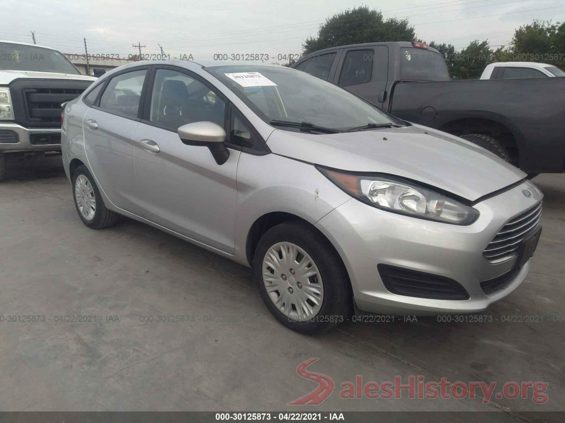 3FADP4AJ5JM132266 2018 FORD FIESTA