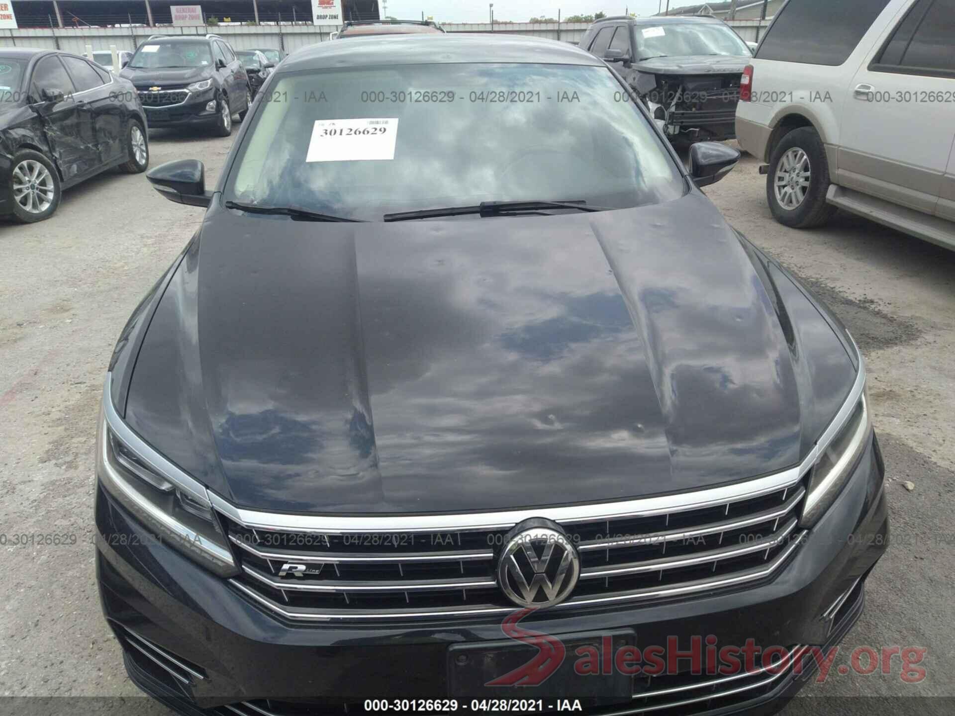 1VWDT7A33HC060372 2017 VOLKSWAGEN PASSAT