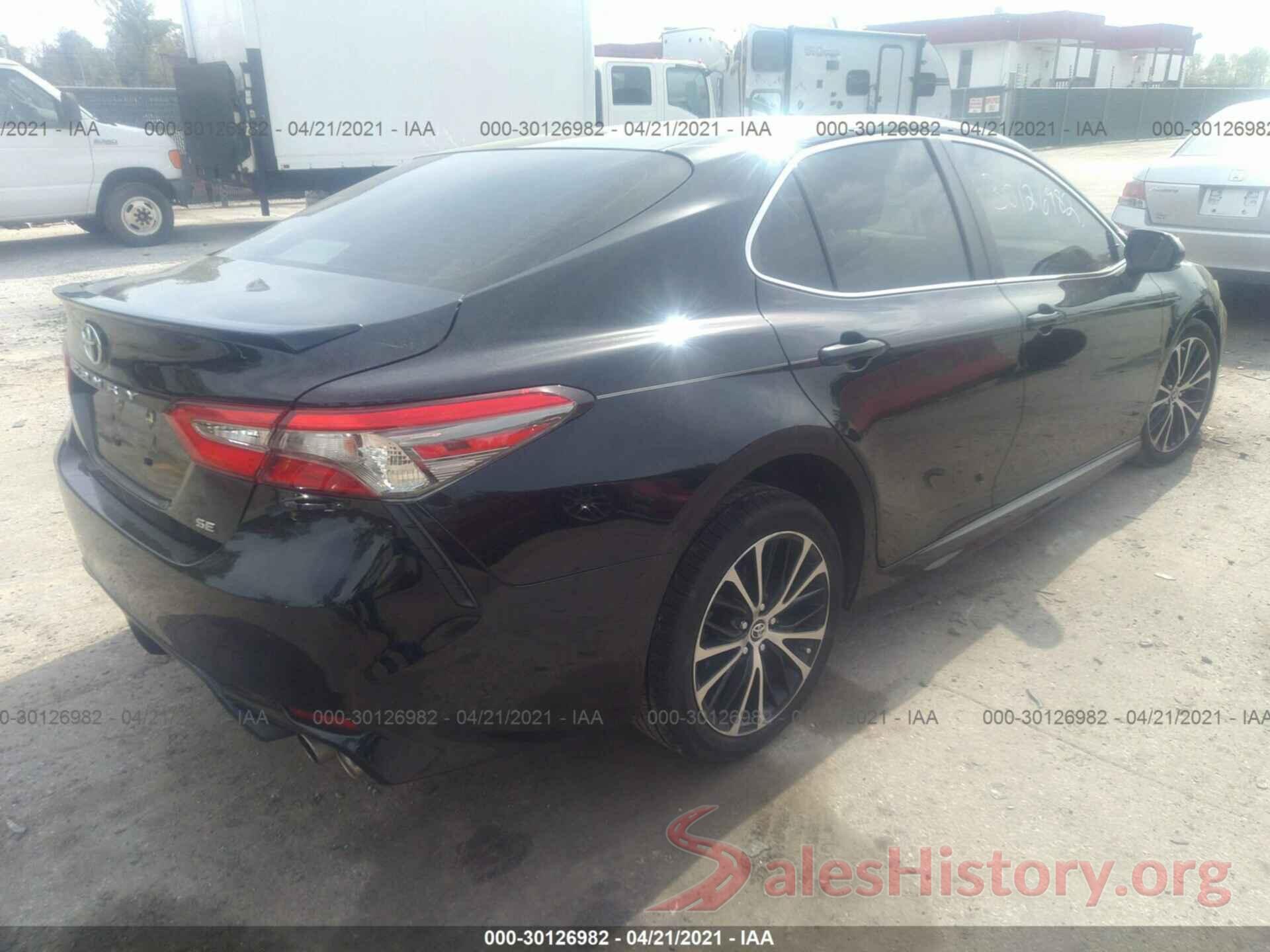 JTNB11HK0J3036493 2018 TOYOTA CAMRY