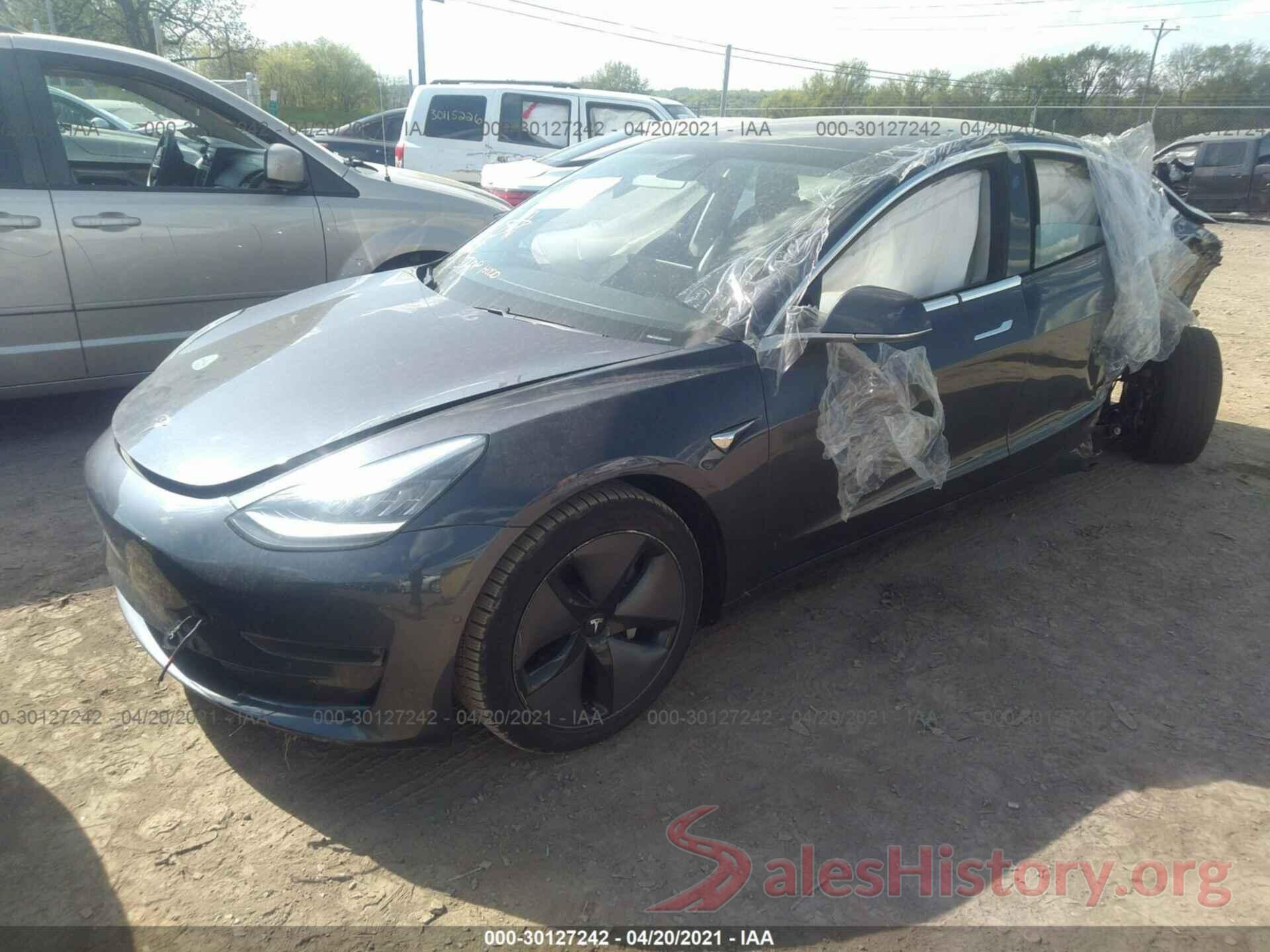 5YJ3E1EA8JF077658 2018 TESLA MODEL 3