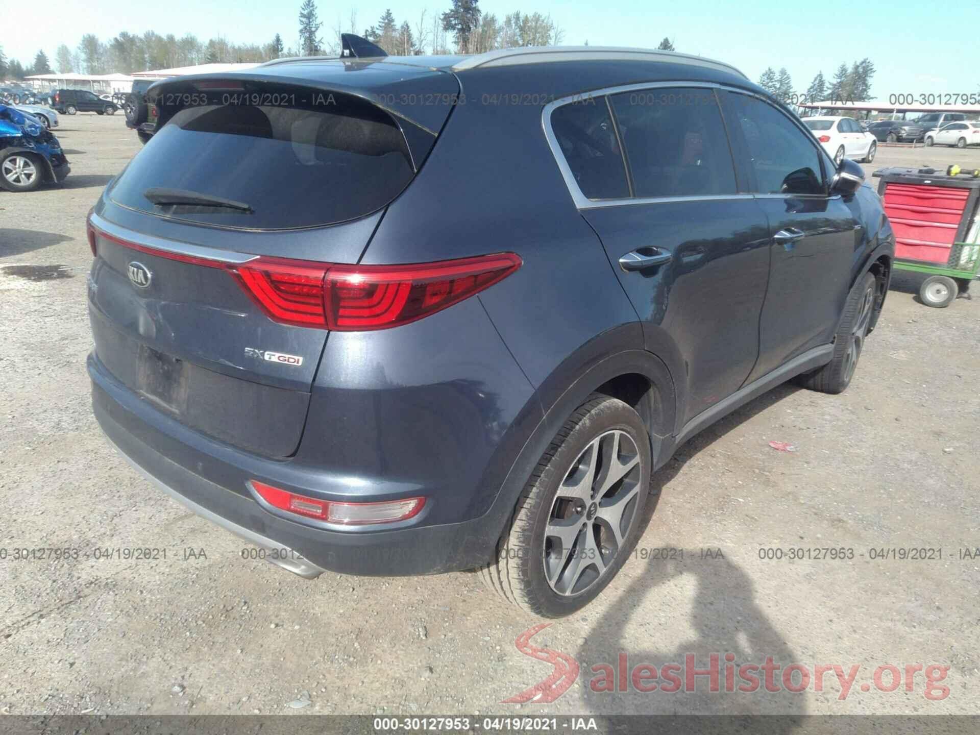 KNDPRCA68H7051029 2017 KIA SPORTAGE