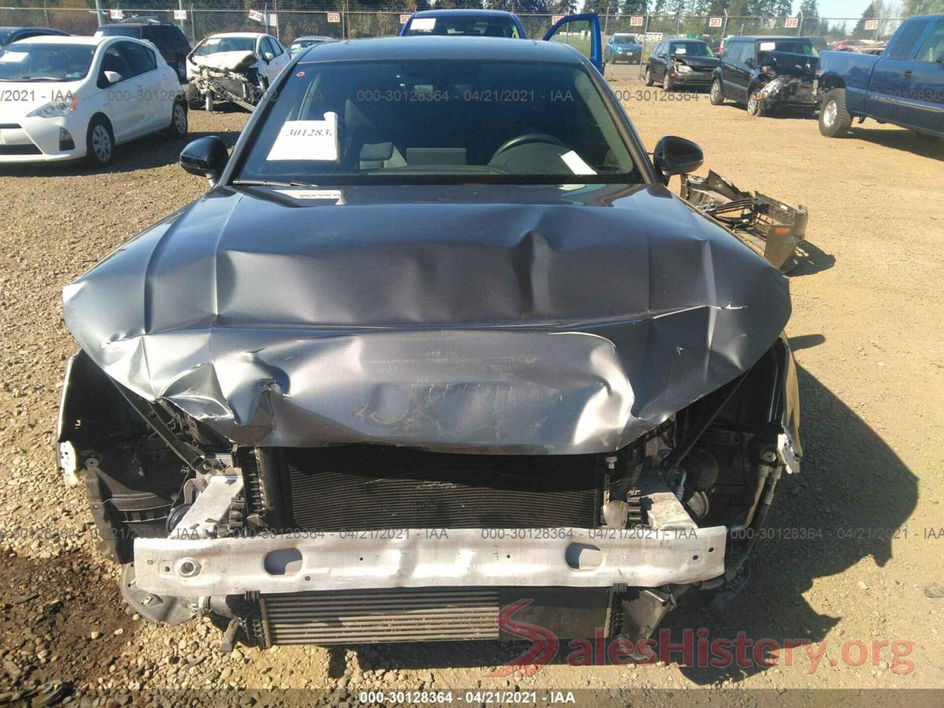 WAUFNAF49JA072951 2018 AUDI A4