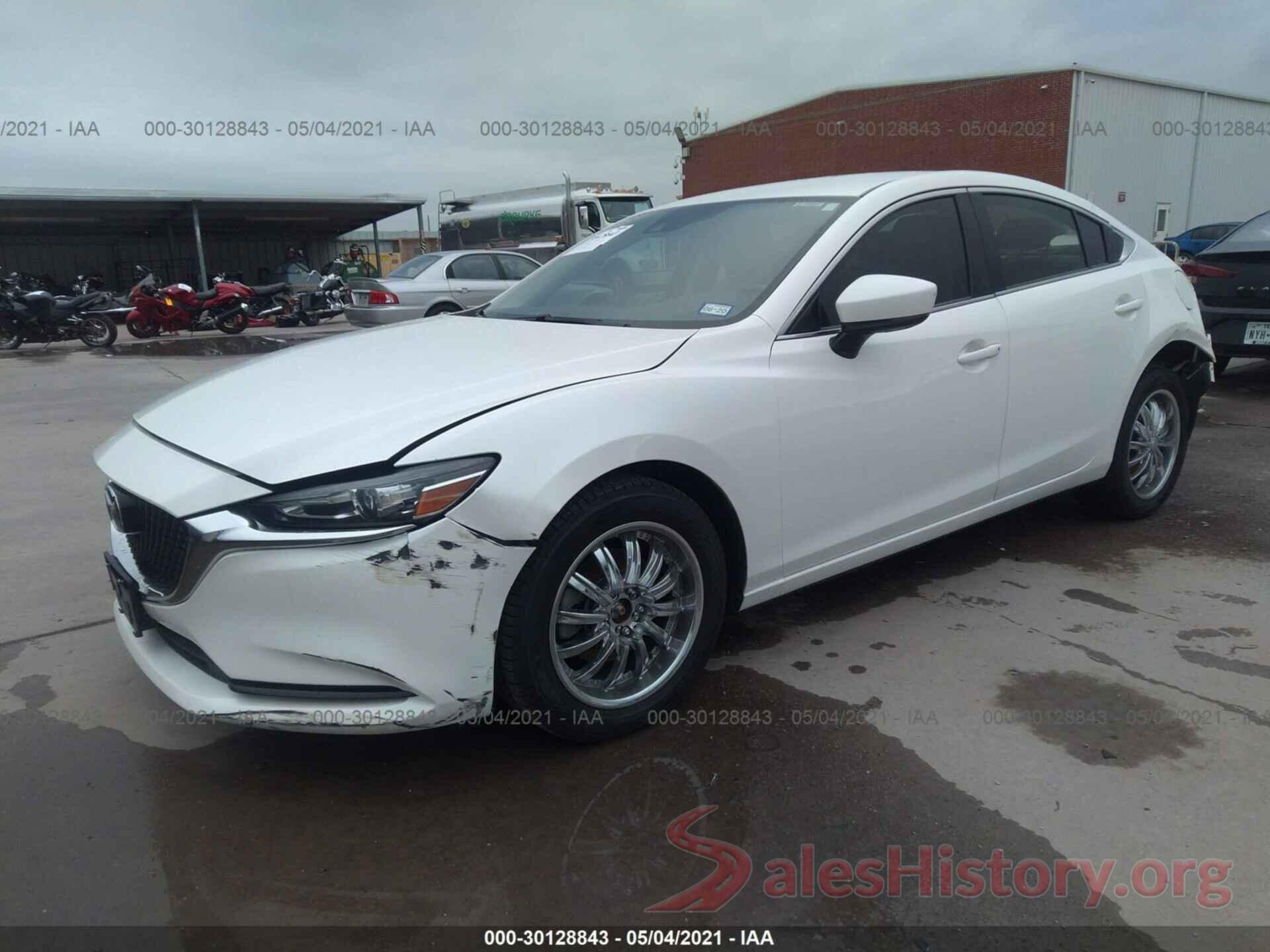 JM1GL1UM5J1304865 2018 MAZDA MAZDA6